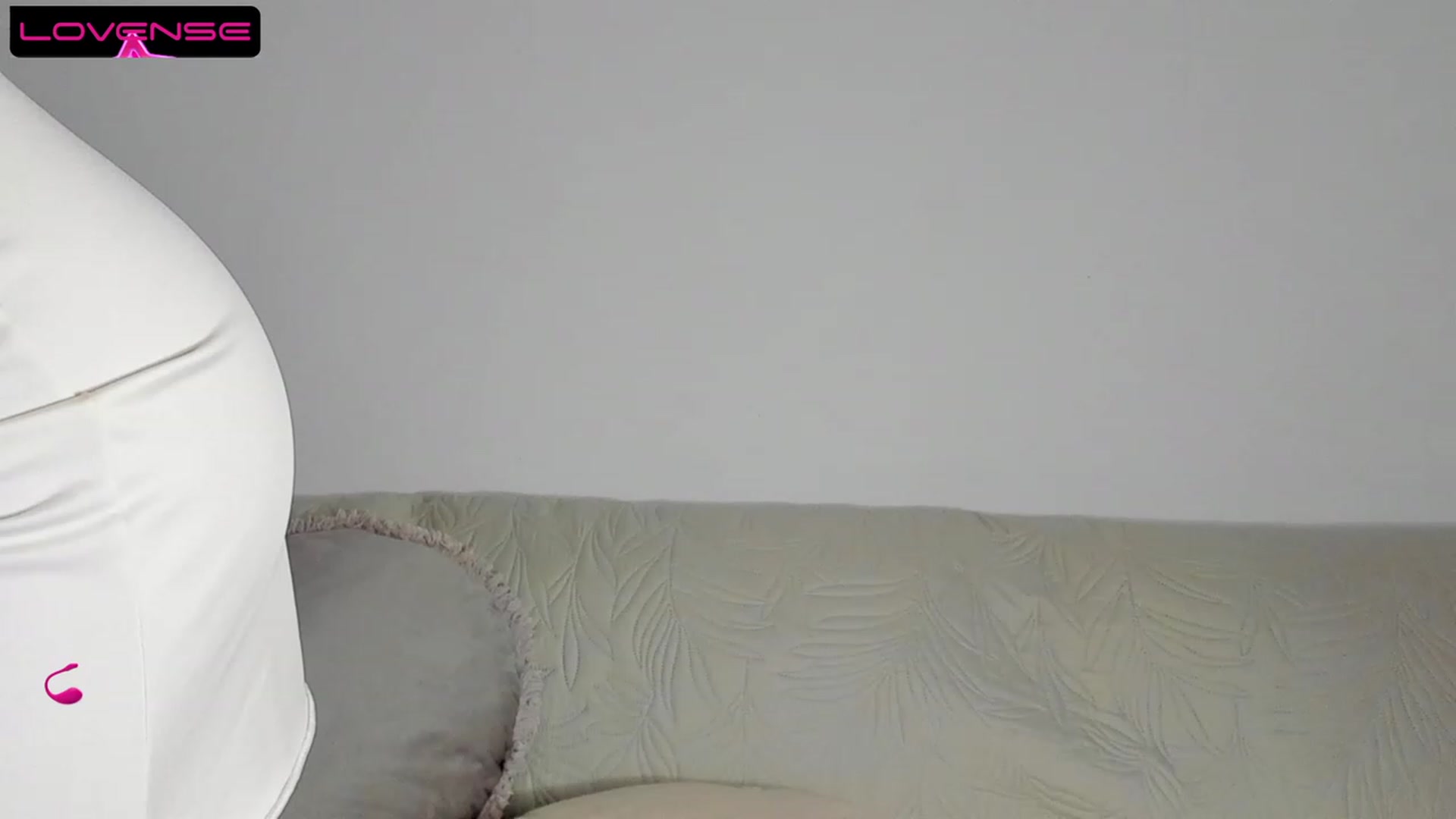 Gallery image thumbnail from MissAisha_'s myfreecams stream on, 04/30/2023, 10:51 image 8 of 20