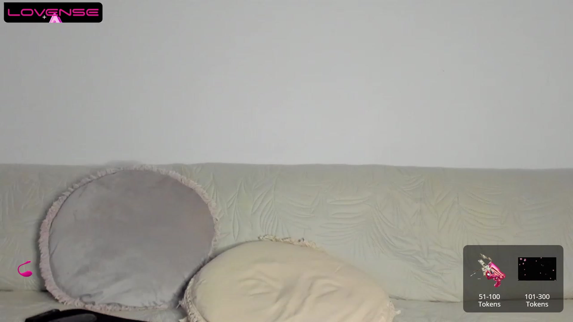 Gallery image thumbnail from MissAisha_'s myfreecams stream on, 05/03/2023, 16:10 image 17 of 20