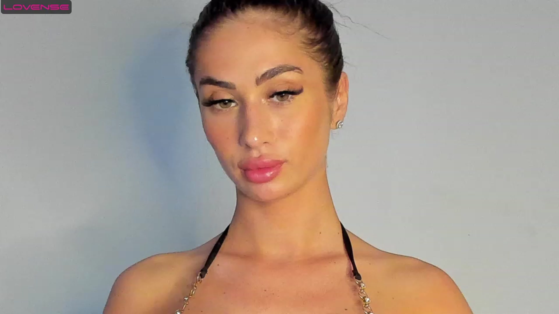 Gallery image thumbnail from MissAisha_'s myfreecams stream on, 07/03/2023, 13:08 image 5 of 20