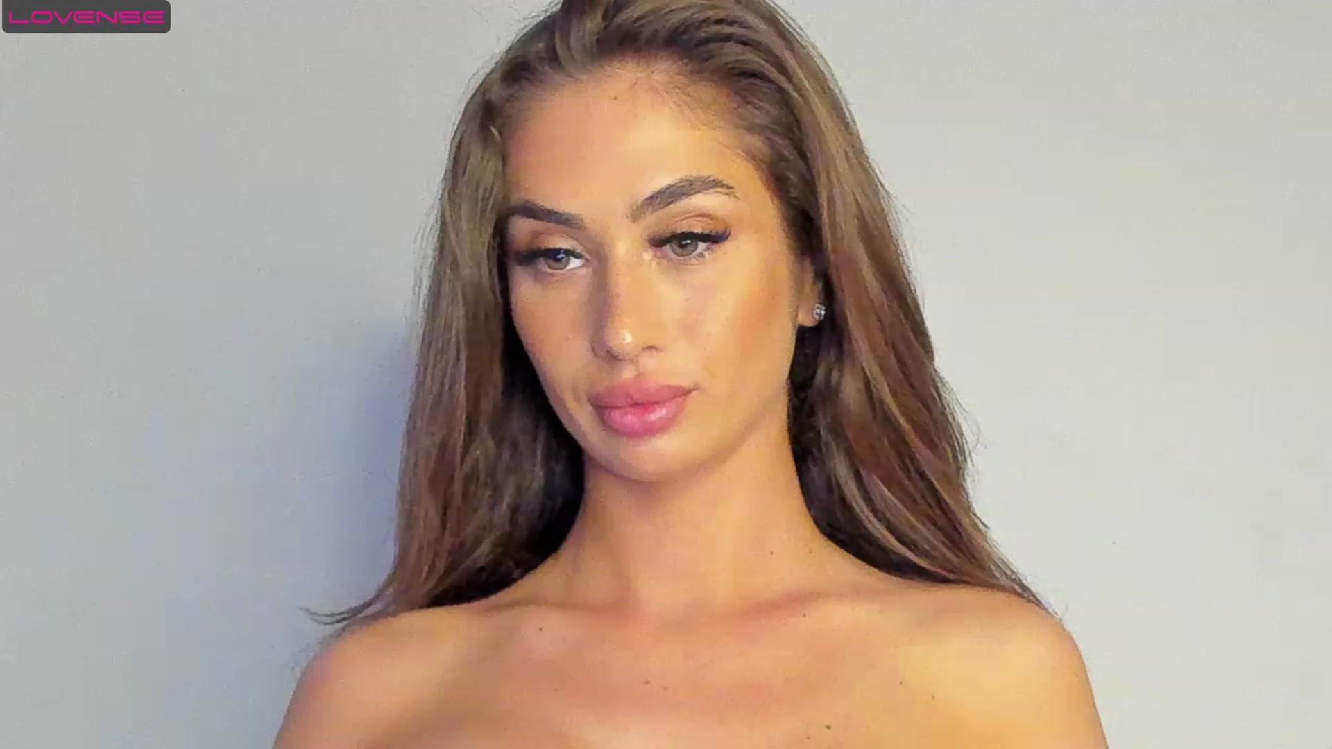 Gallery image thumbnail from MissAisha_'s myfreecams stream on, 07/15/2023, 14:50 image 15 of 20