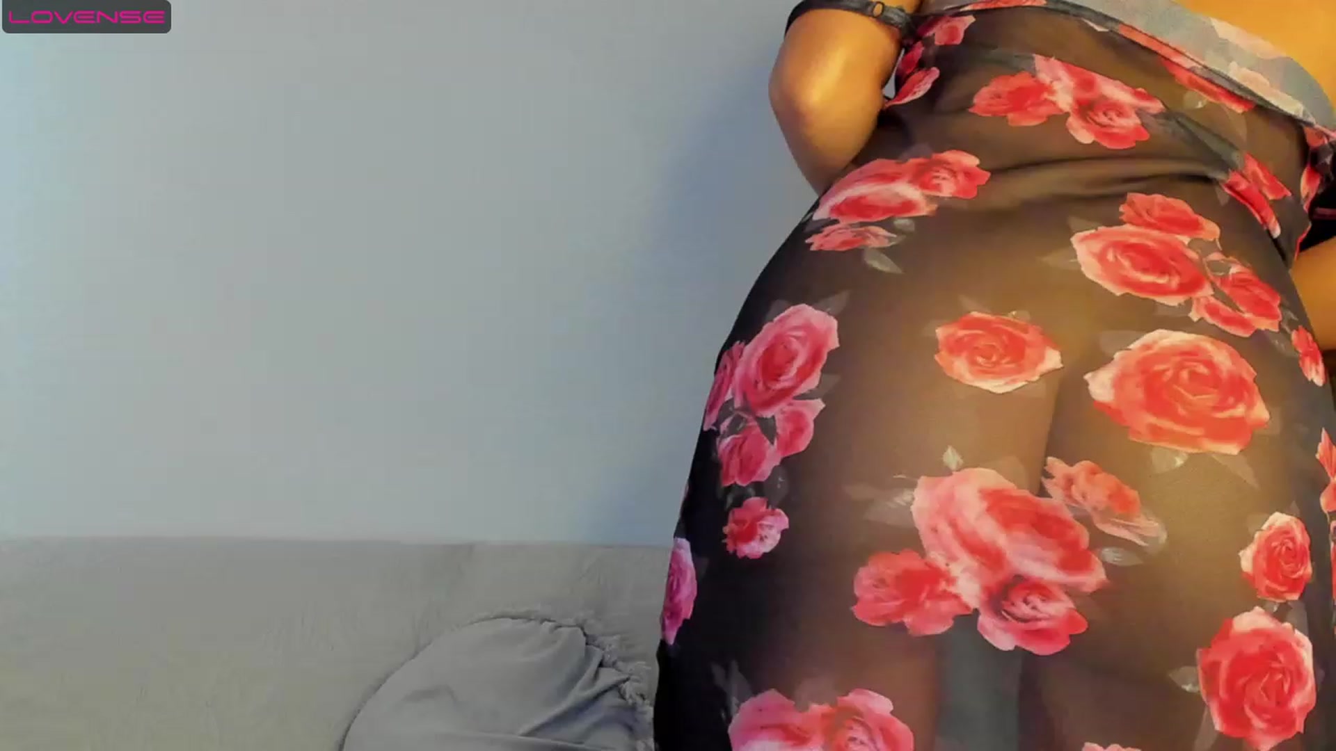 Gallery image thumbnail from MissAisha_'s myfreecams stream on, 08/11/2023, 14:55 image 4 of 20