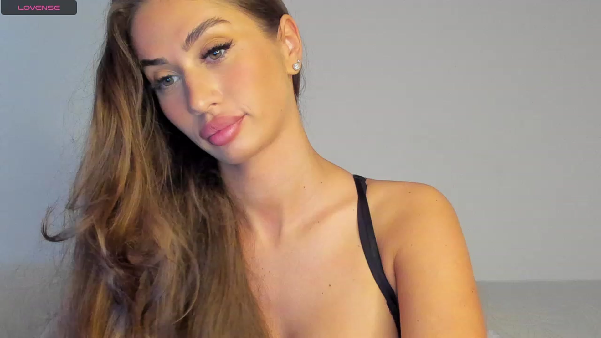 Gallery image thumbnail from MissAisha_'s myfreecams stream on, 09/24/2023, 09:08 image 20 of 20