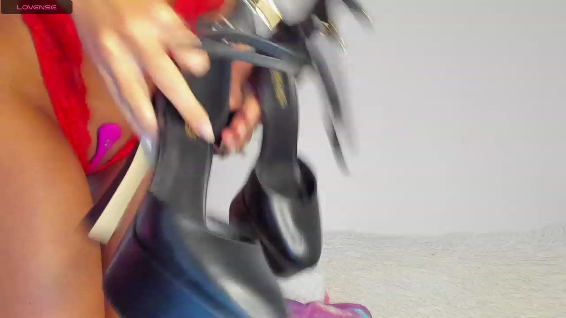 Gallery image thumbnail from MissAisha_'s myfreecams stream on, 11/03/2023, 08:57 image 5 of 20