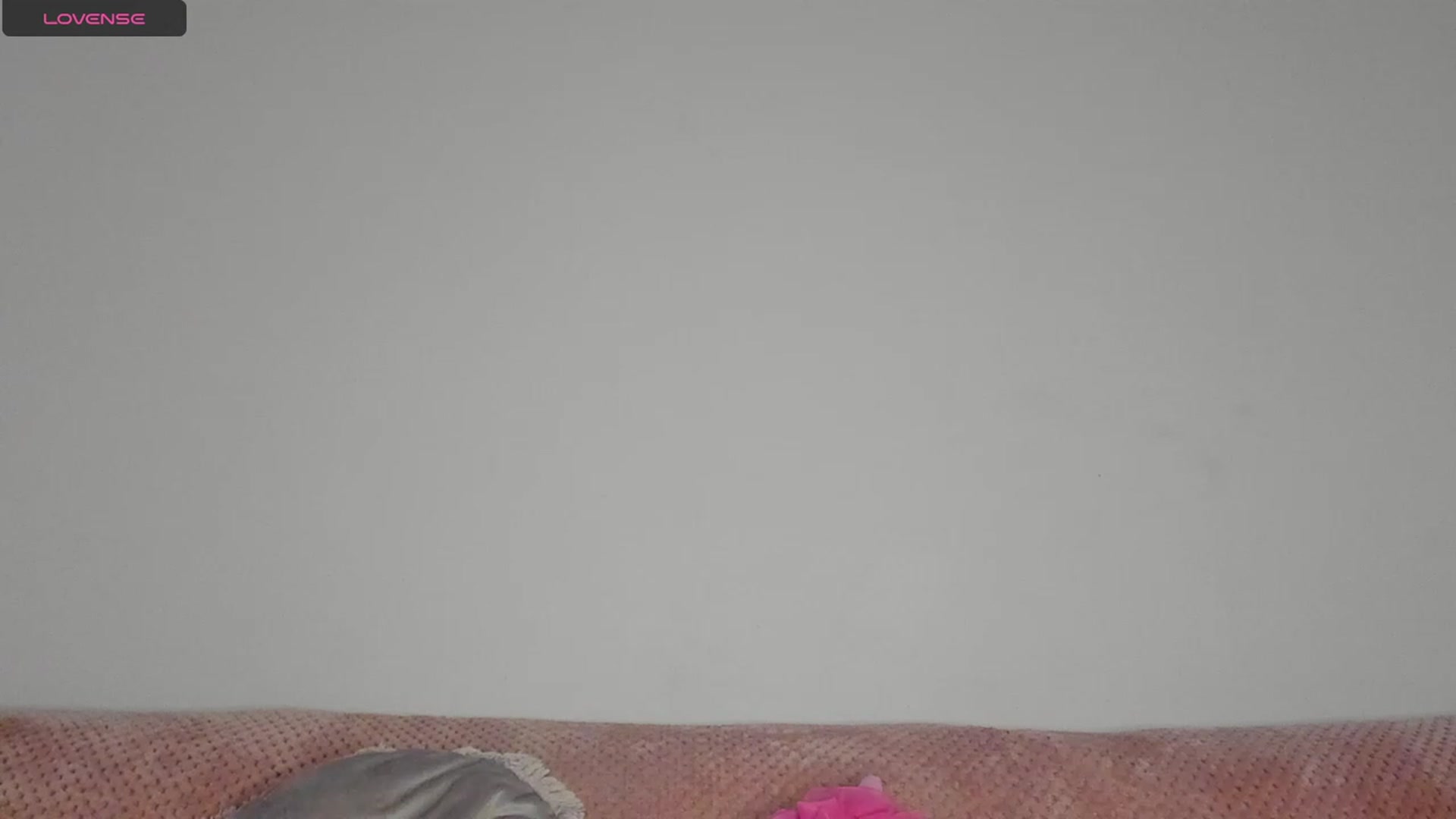 Gallery image thumbnail from MissAisha_'s myfreecams stream on, 12/17/2023, 13:51 image 1 of 20