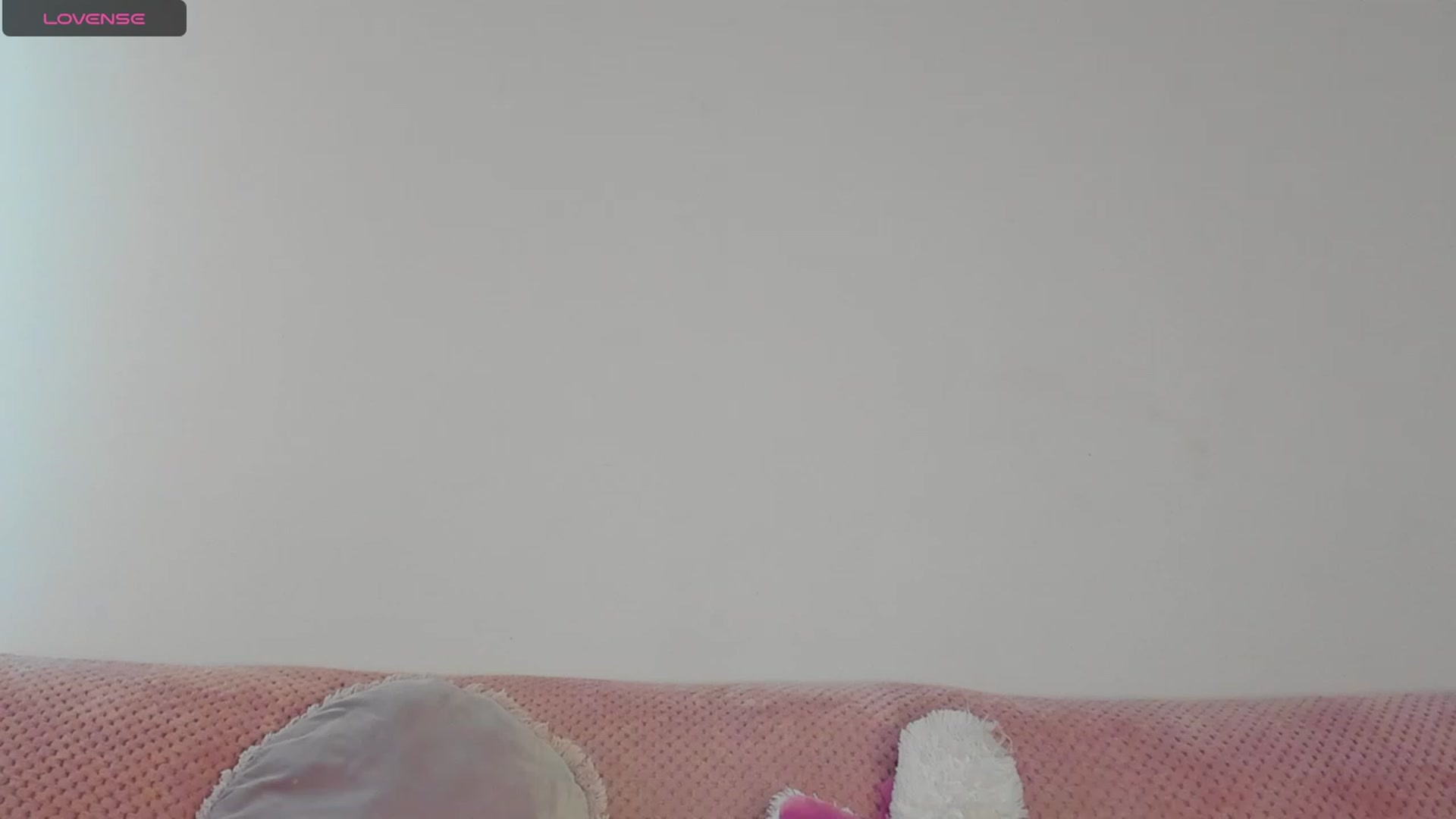 Gallery image thumbnail from MissAisha_'s myfreecams stream on, 12/18/2023, 08:39 image 16 of 20