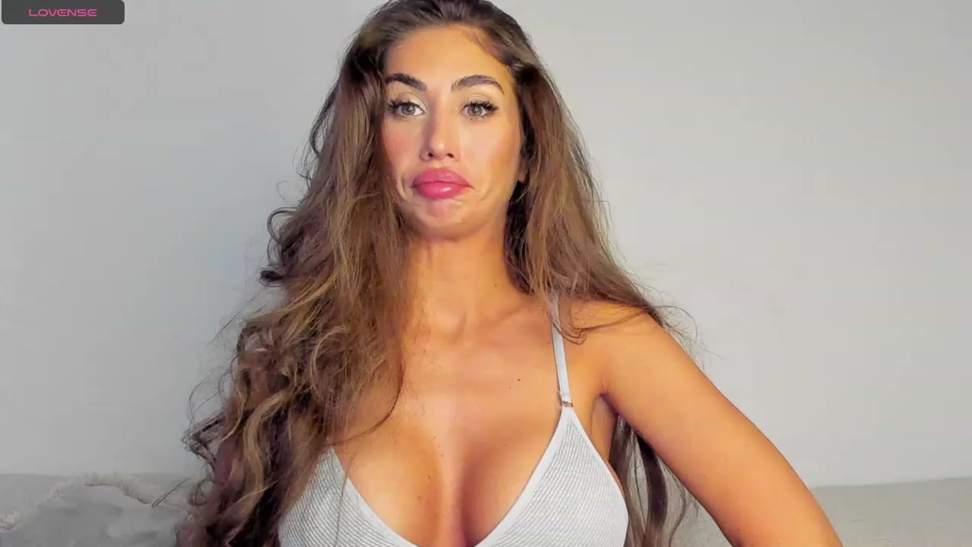 Gallery image thumbnail from MissAisha_'s myfreecams stream on, 02/15/2024, 10:27 image 7 of 20