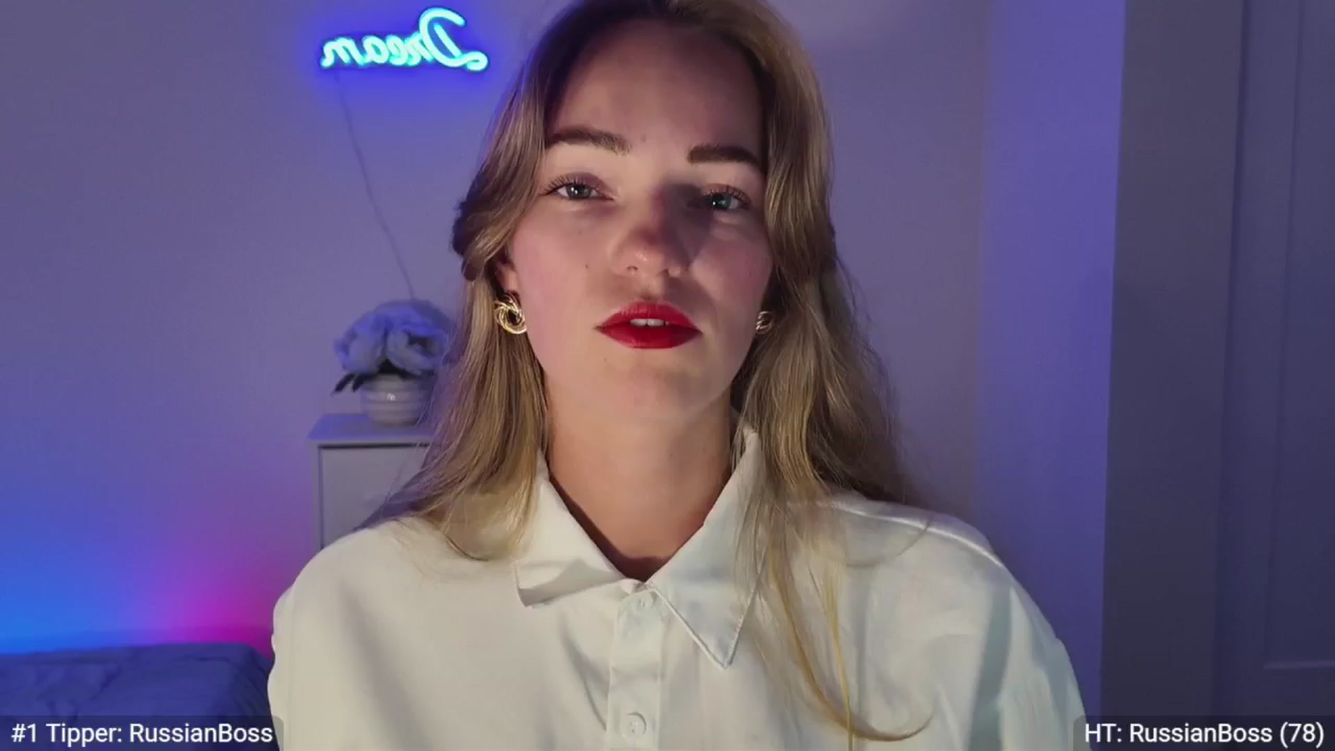 Gallery image thumbnail from MissAlexQuinn's myfreecams stream on, 04/24/2025, 03:27 image 5 of 20