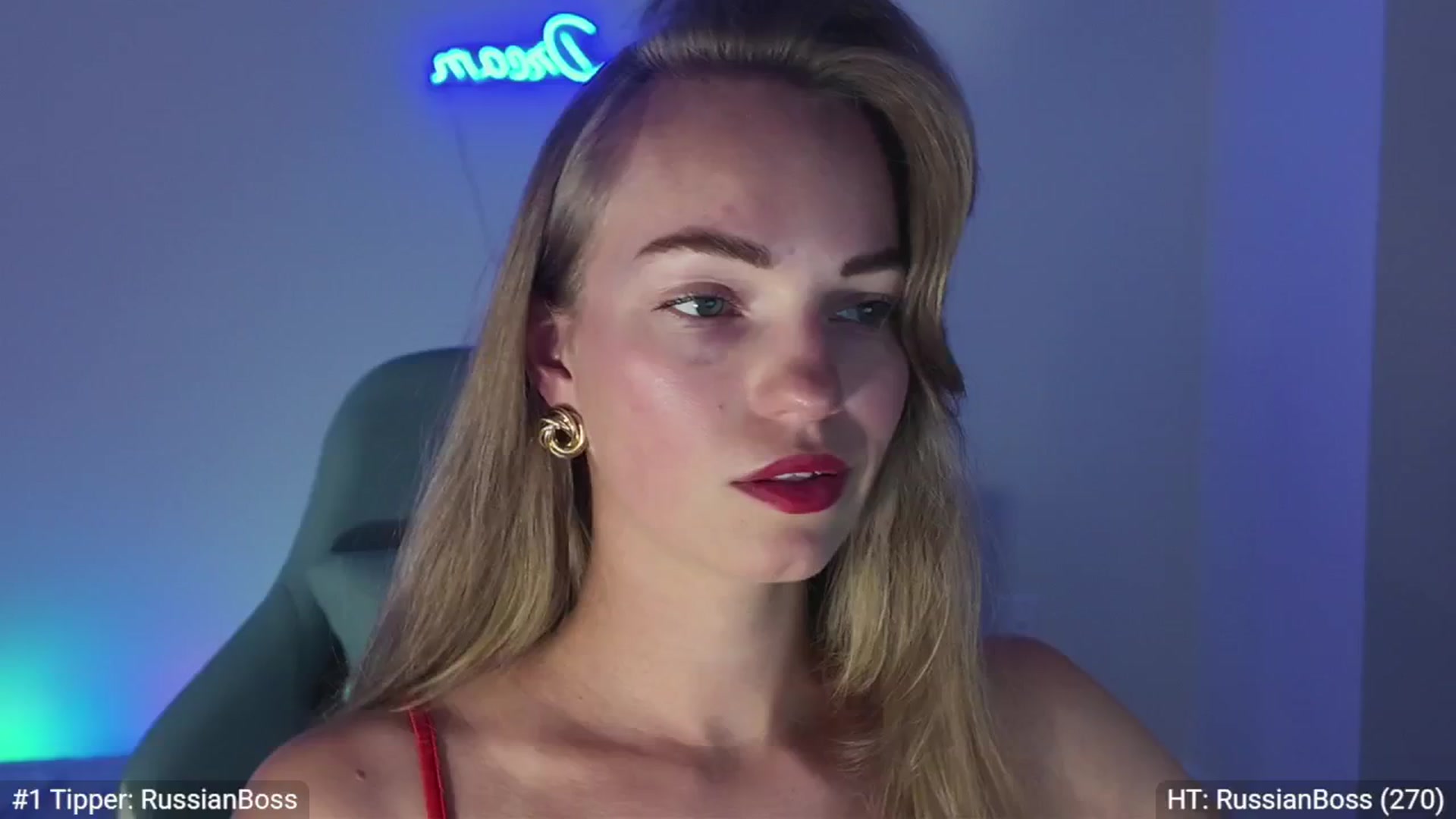 Gallery image thumbnail from MissAlexQuinn's myfreecams stream on, 04/24/2025, 06:05 image 8 of 20
