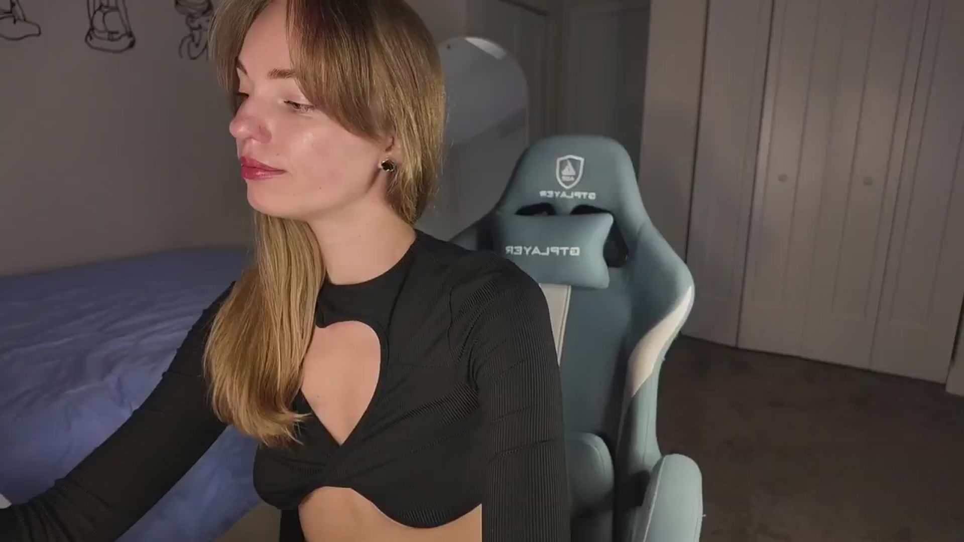 Gallery image thumbnail from MissAlexQuinn's myfreecams stream on, 07/03/2025, 03:49 image 19 of 20