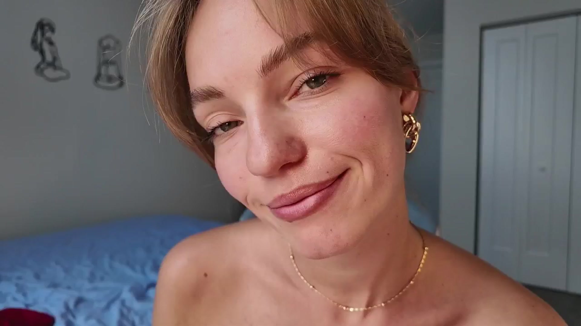 Gallery image thumbnail from MissAlexQuinn's myfreecams stream on, 07/03/2025, 22:22 image 19 of 20