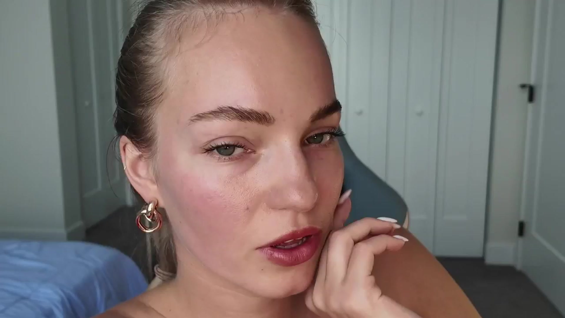 Gallery image thumbnail from MissAlexQuinn's myfreecams stream on, 07/15/2025, 20:02 image 18 of 20