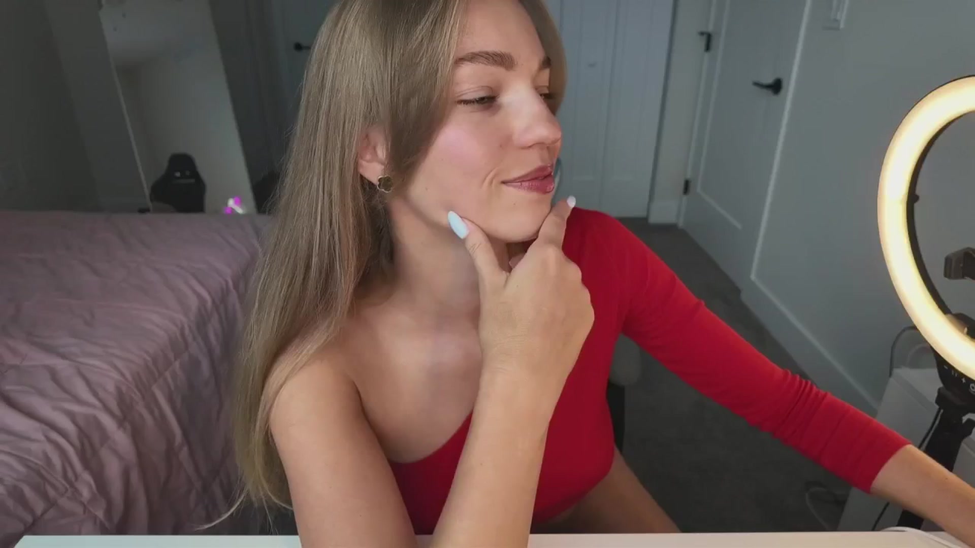 Gallery image thumbnail from MissAlexQuinn's myfreecams stream on, 08/28/2025, 19:30 image 20 of 20
