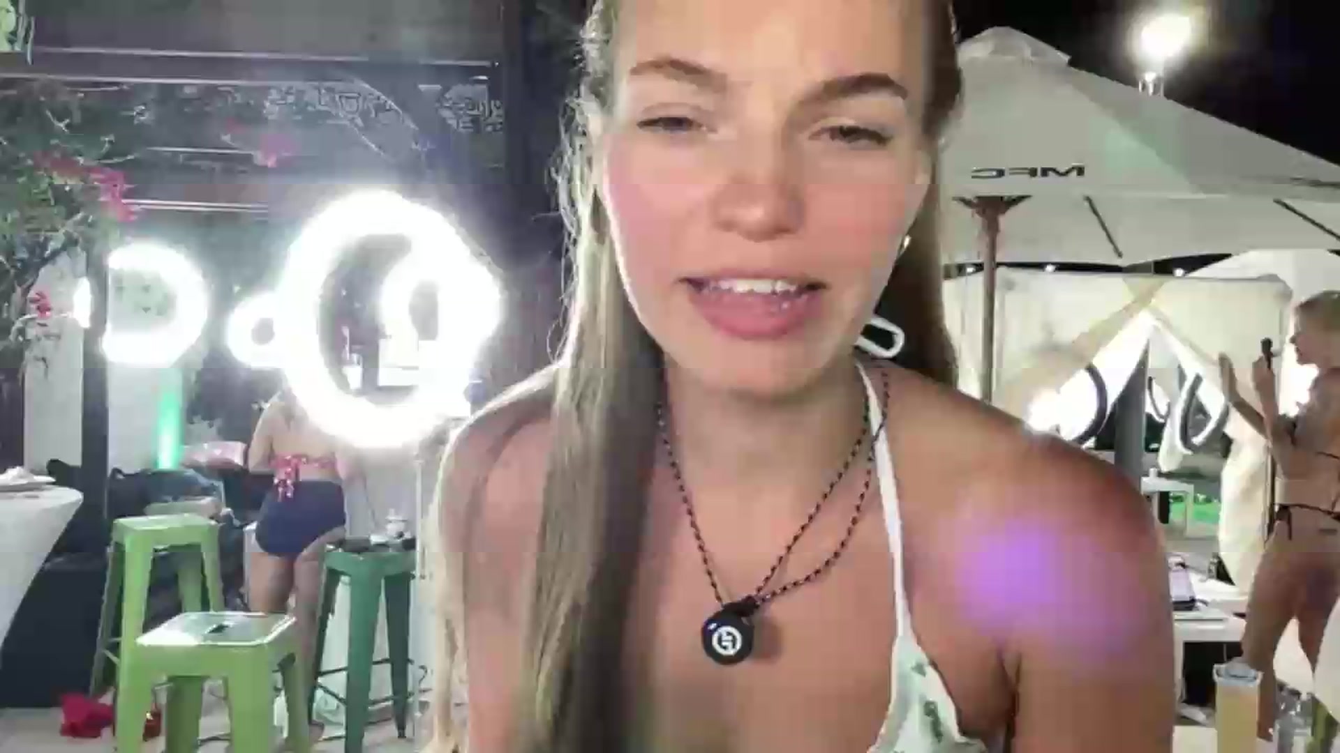 Gallery image thumbnail from MissAlexQuinn's myfreecams stream on, 05/20/2026, 05:19 image 20 of 20