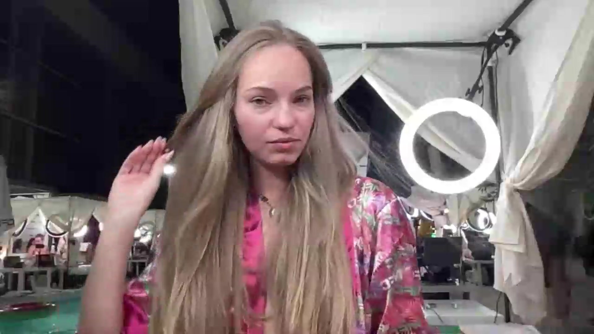 Gallery image thumbnail from MissAlexQuinn's myfreecams stream on, 05/21/2026, 03:52 image 15 of 20