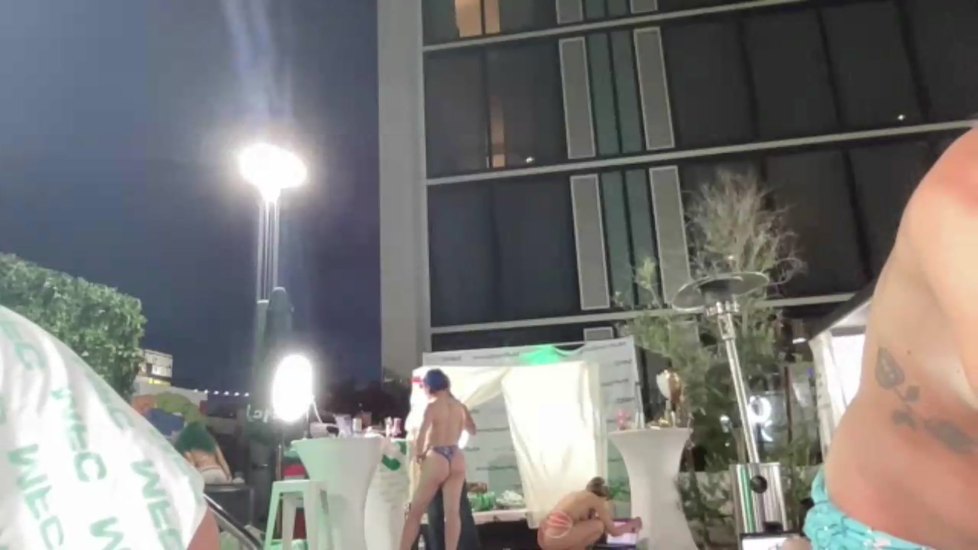 Gallery image thumbnail from MissAlexQuinn's myfreecams stream on, 05/21/2026, 03:52 image 5 of 20