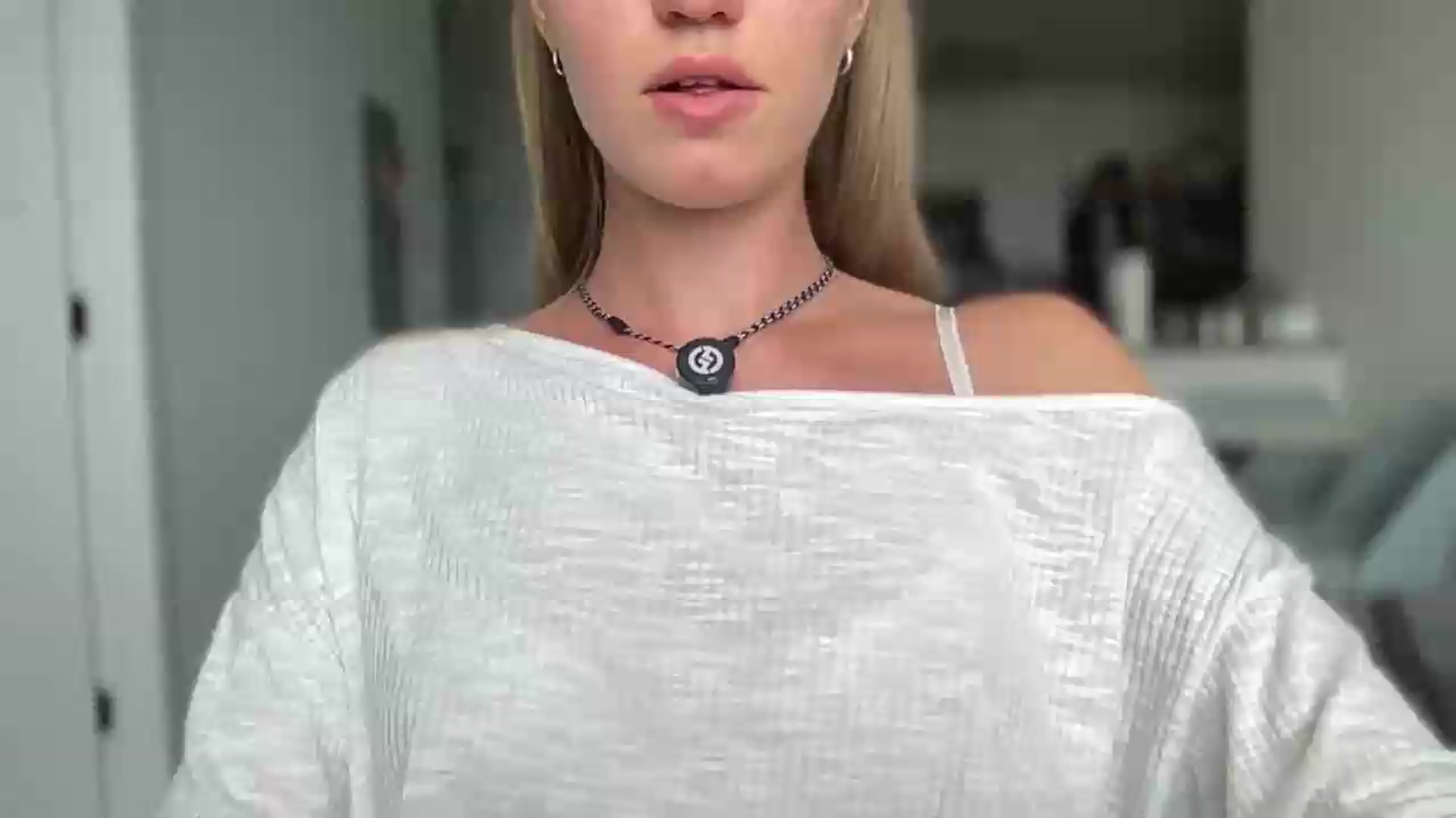 Gallery image thumbnail from MissAlexQuinn's myfreecams stream on, 05/30/2026, 20:04 image 13 of 20