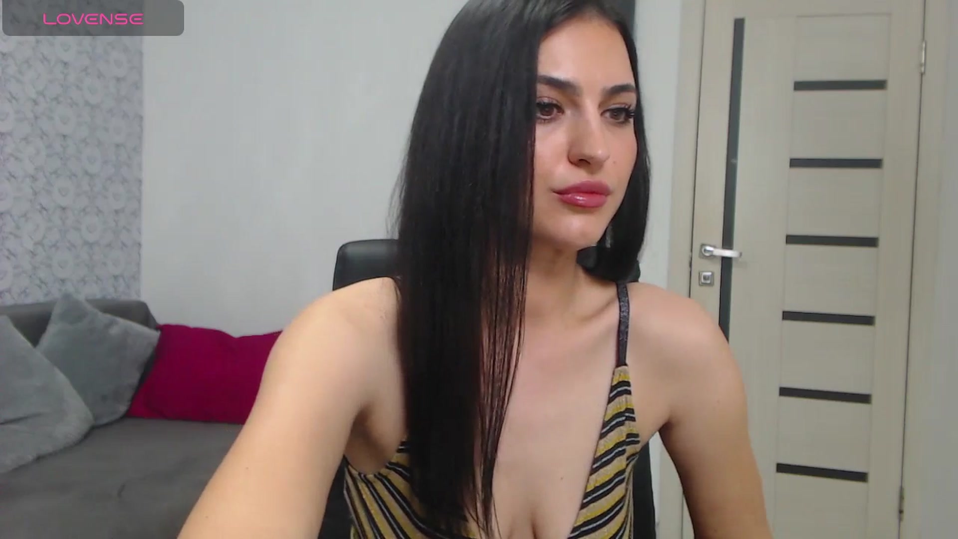 Gallery image thumbnail from MissAndy's myfreecams stream on, 03/11/2025, 15:06 image 16 of 20