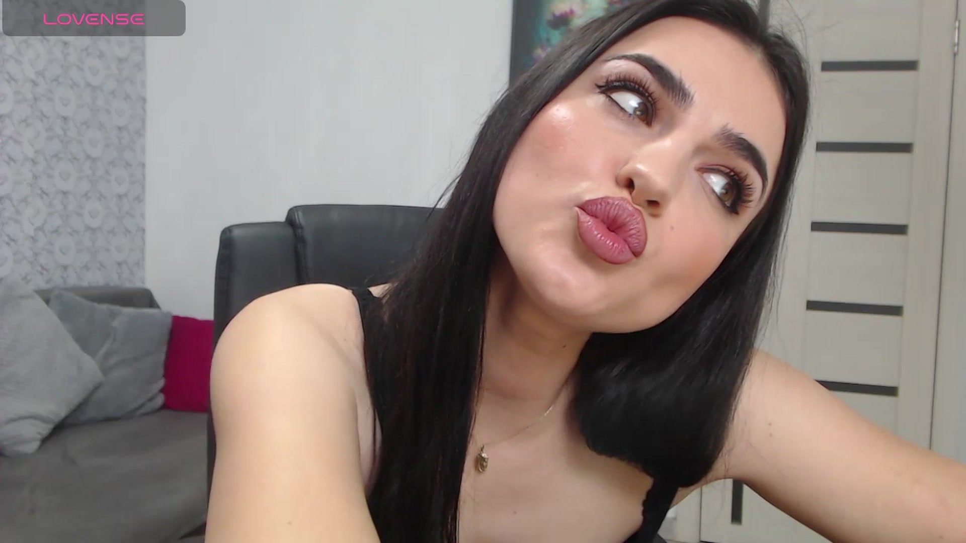 Gallery image thumbnail from MissAndy's myfreecams stream on, 03/15/2025, 12:35 image 2 of 20
