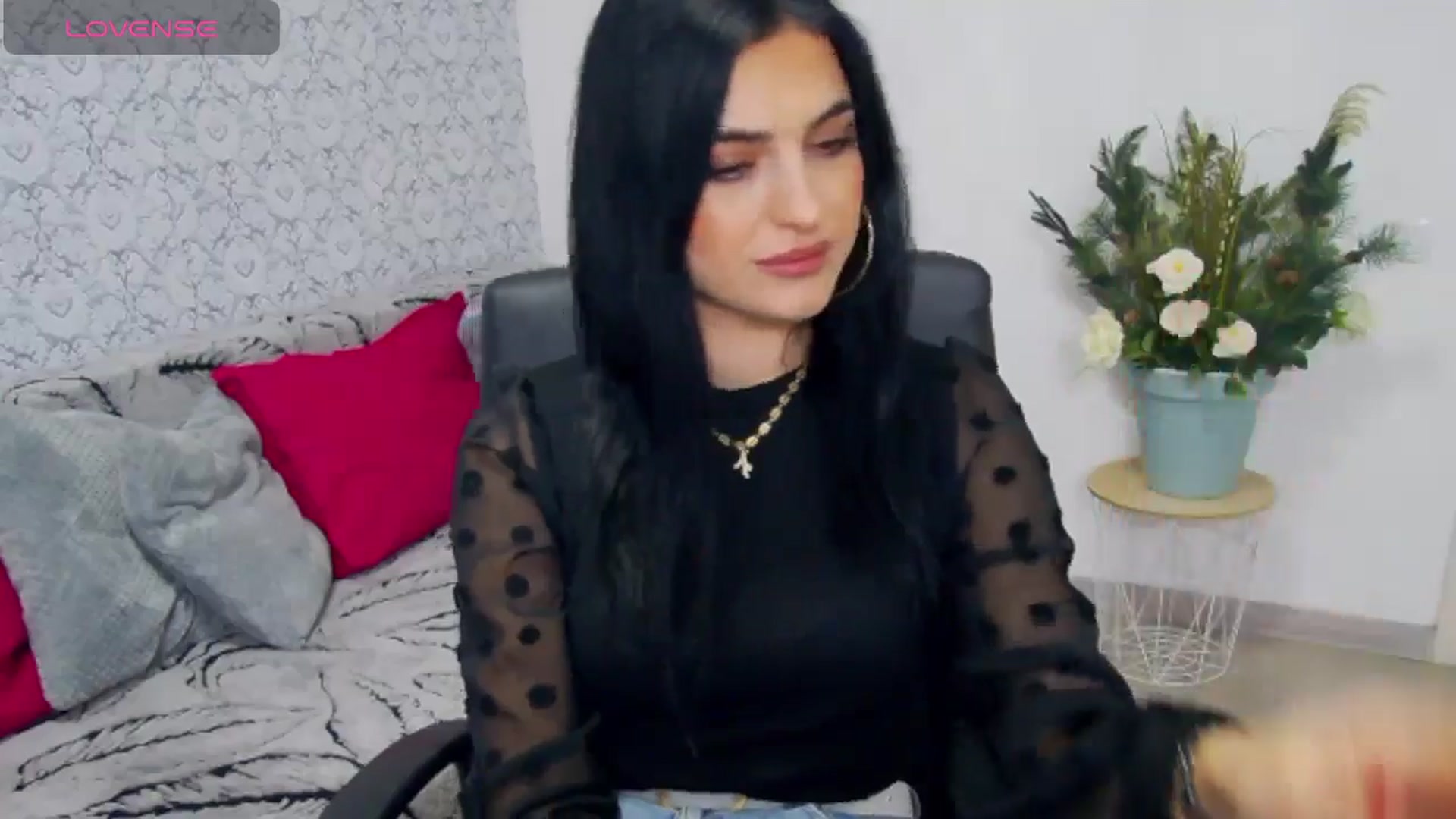 Gallery image thumbnail from MissAndy's myfreecams stream on, 12/27/2025, 14:09 image 19 of 20