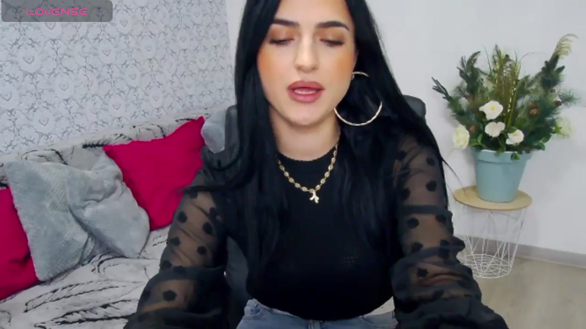 Gallery image thumbnail from MissAndy's myfreecams stream on, 12/27/2025, 14:09 image 9 of 20