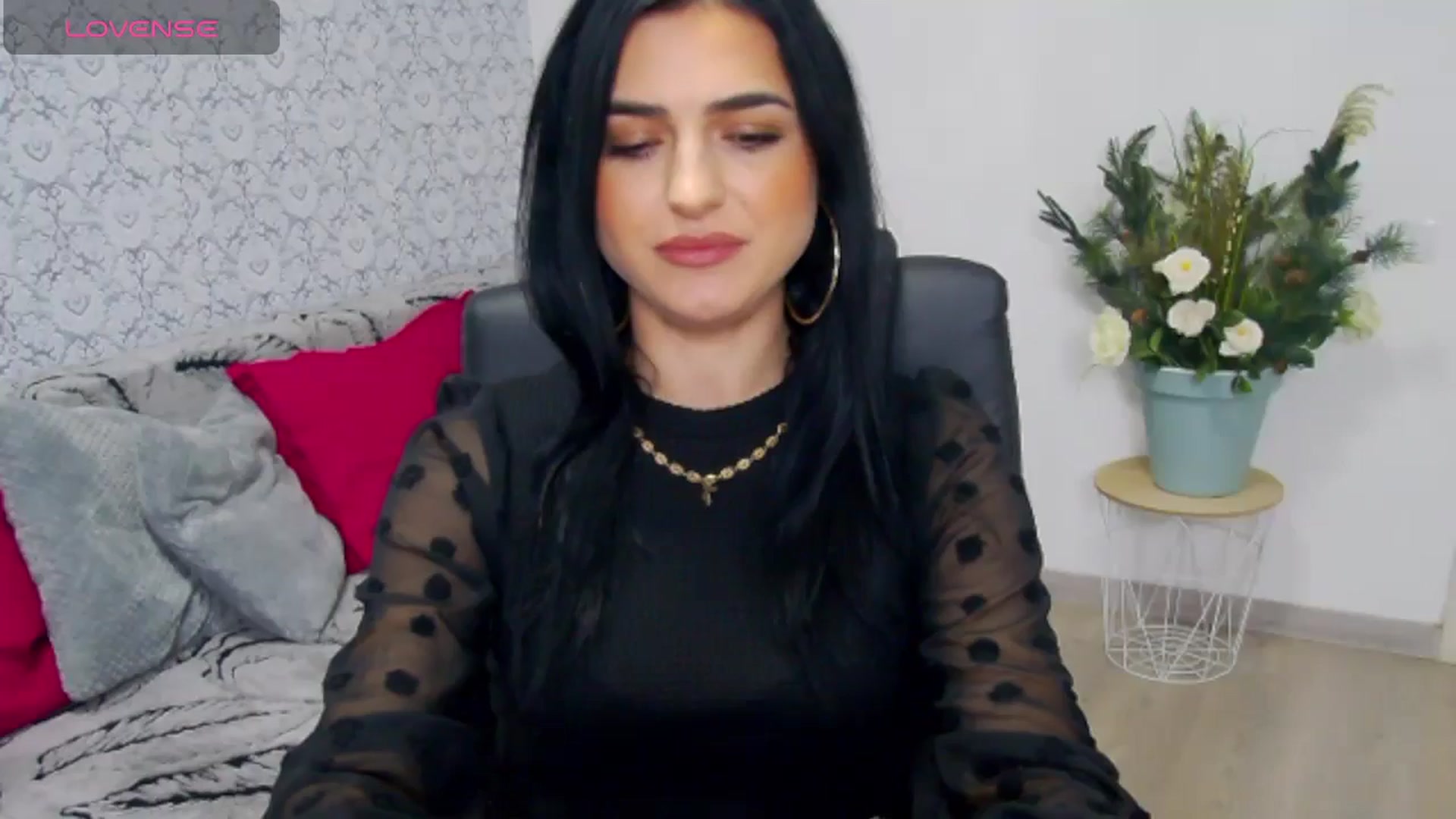 Gallery image thumbnail from MissAndy's myfreecams stream on, 12/27/2025, 15:09 image 14 of 20