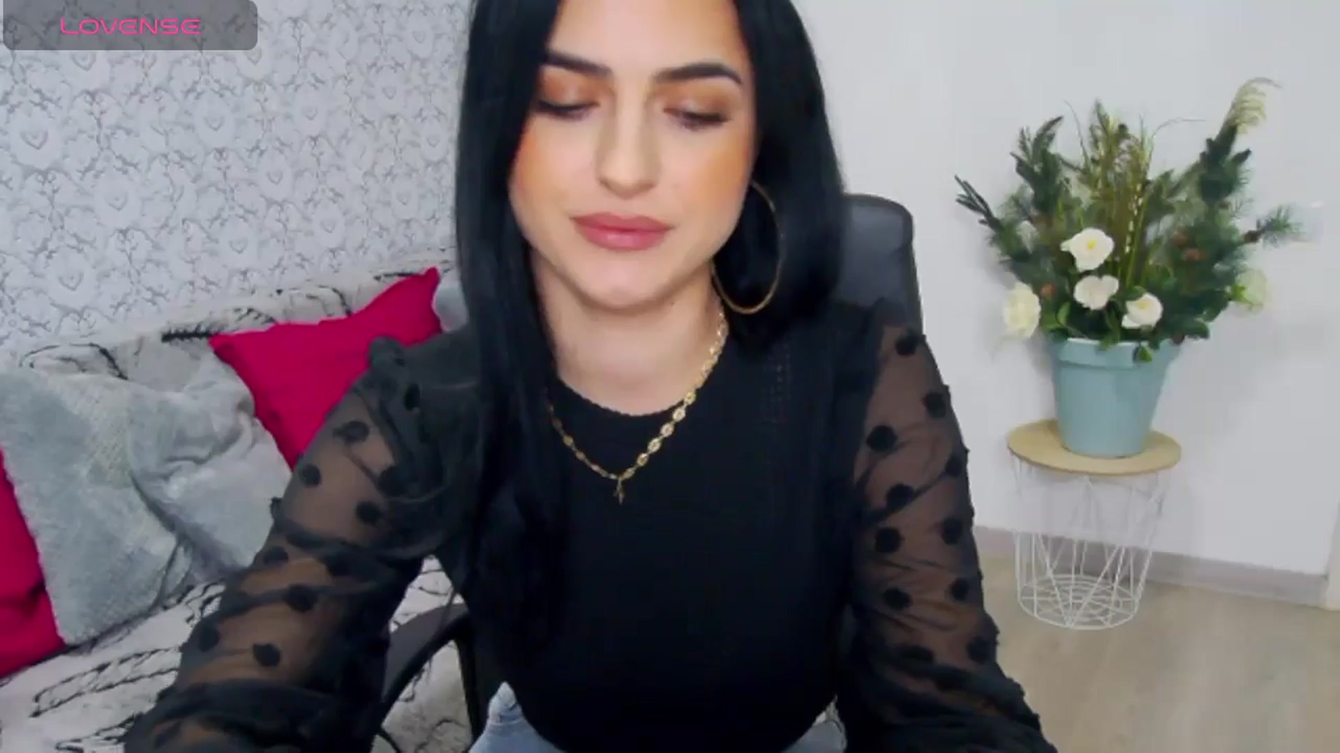 Gallery image thumbnail from MissAndy's myfreecams stream on, 12/27/2025, 15:09 image 7 of 20