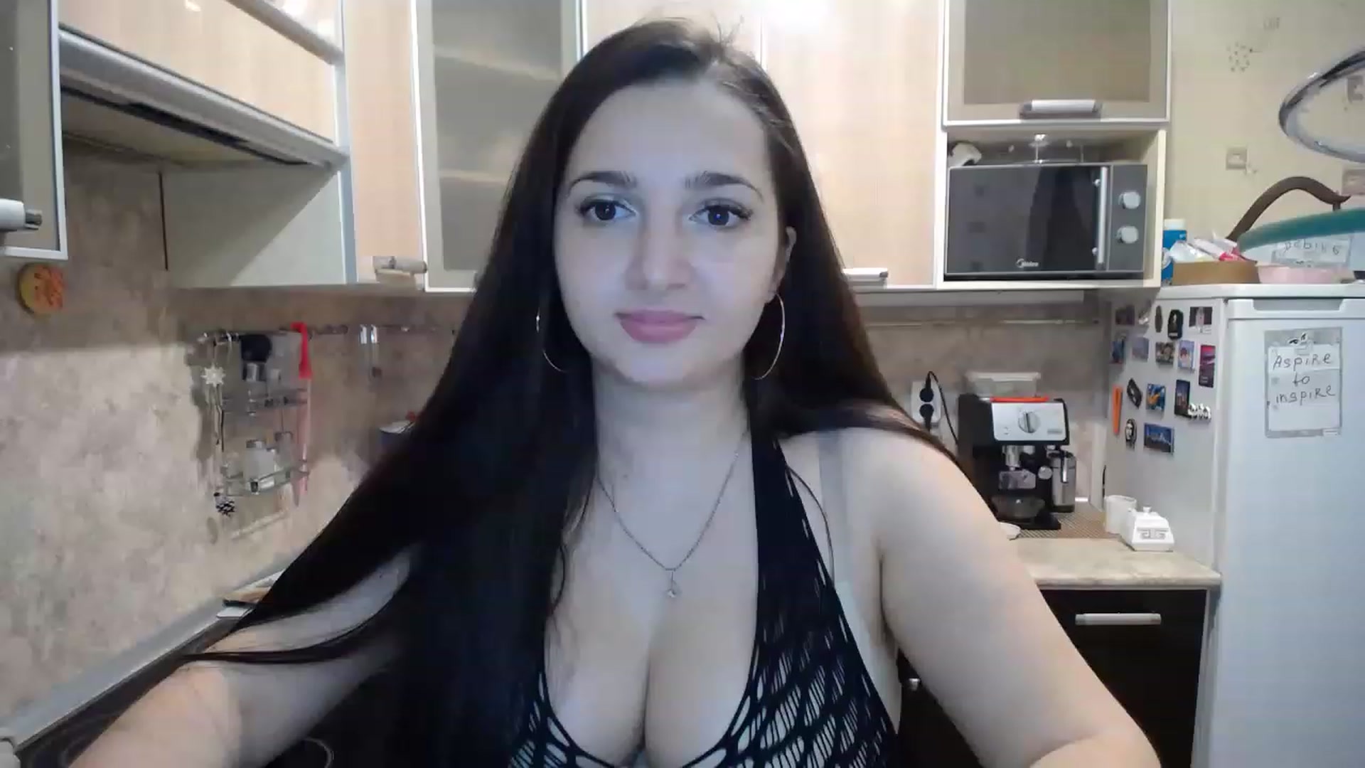 Gallery image thumbnail from MissAnnaC's myfreecams stream on, 11/15/2022, 17:35 image 1 of 20