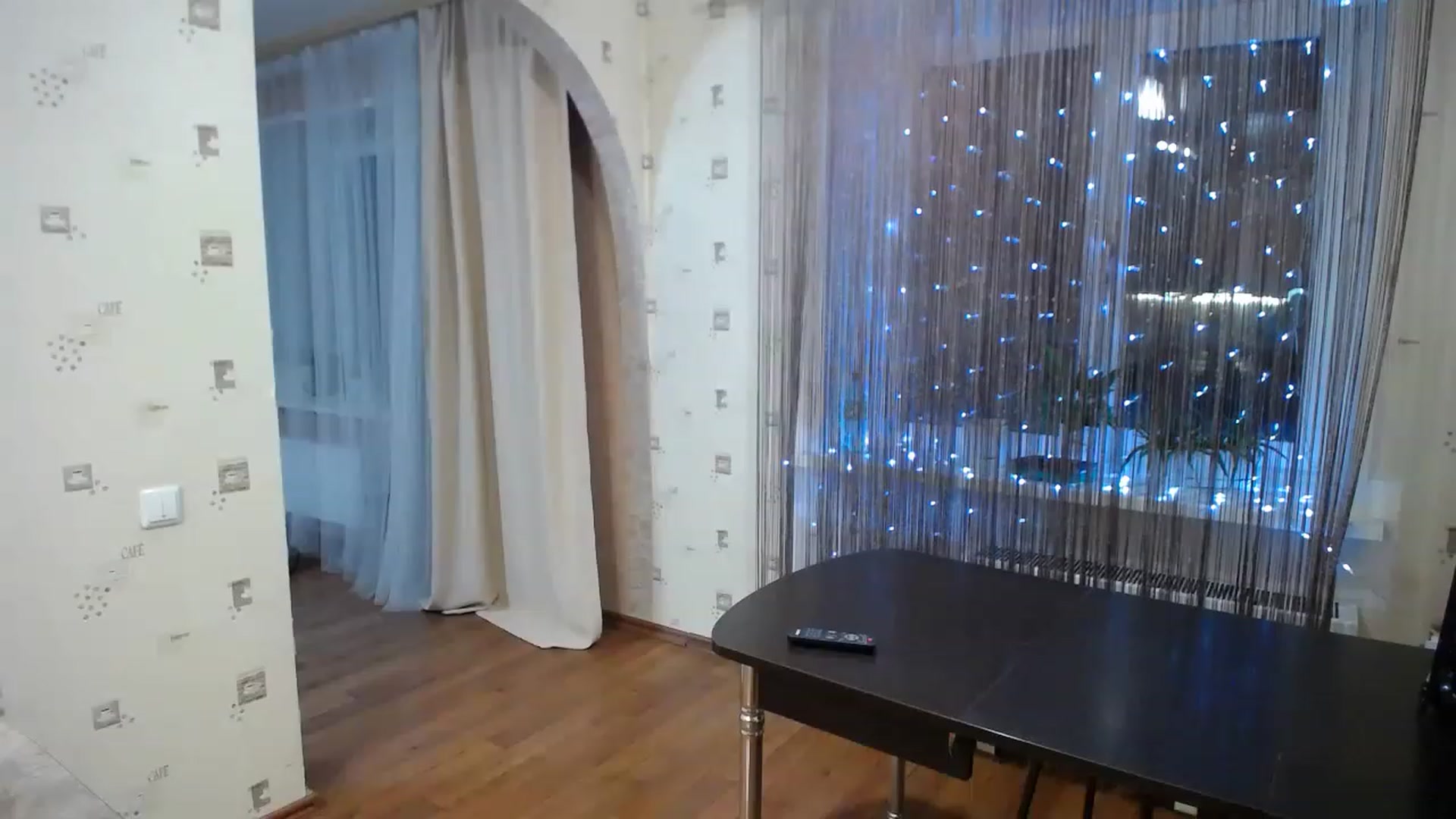 Gallery image thumbnail from MissAnnaC's myfreecams stream on, 12/04/2022, 14:01 image 11 of 20