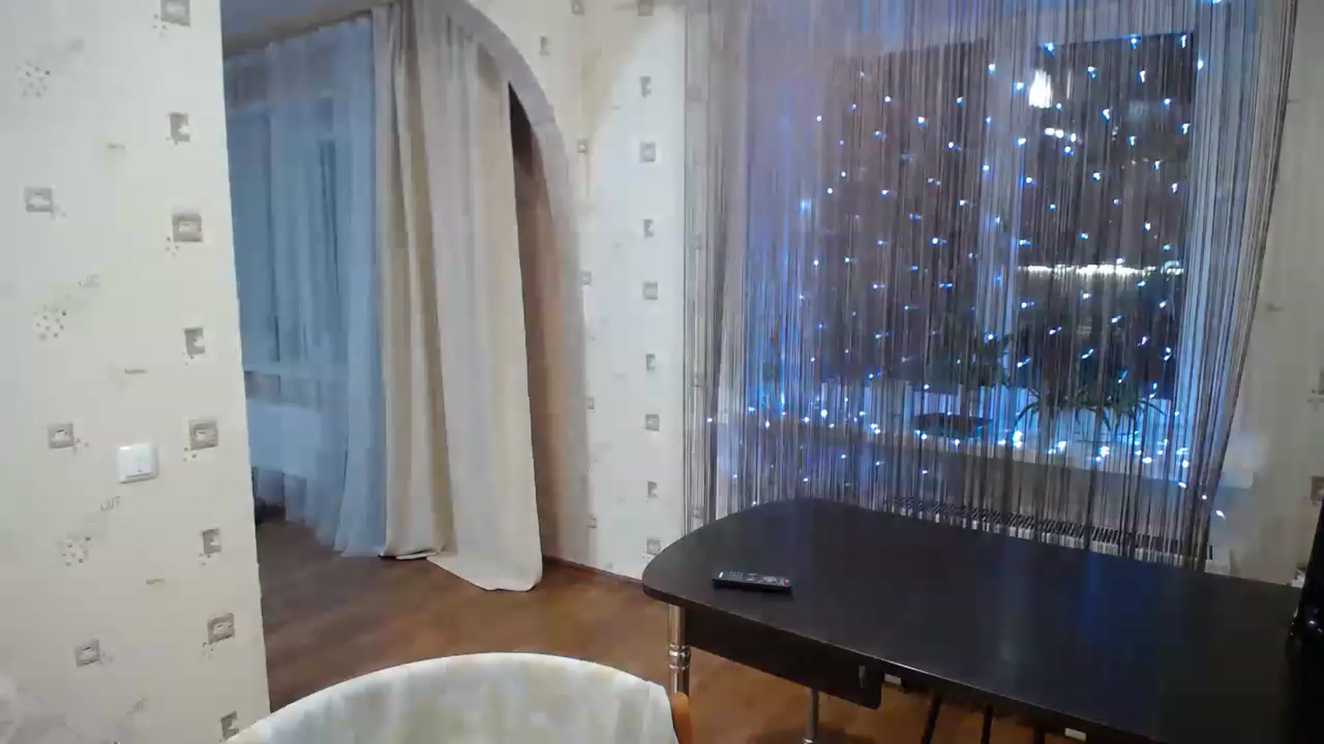 Gallery image thumbnail from MissAnnaC's myfreecams stream on, 12/04/2022, 14:01 image 15 of 20