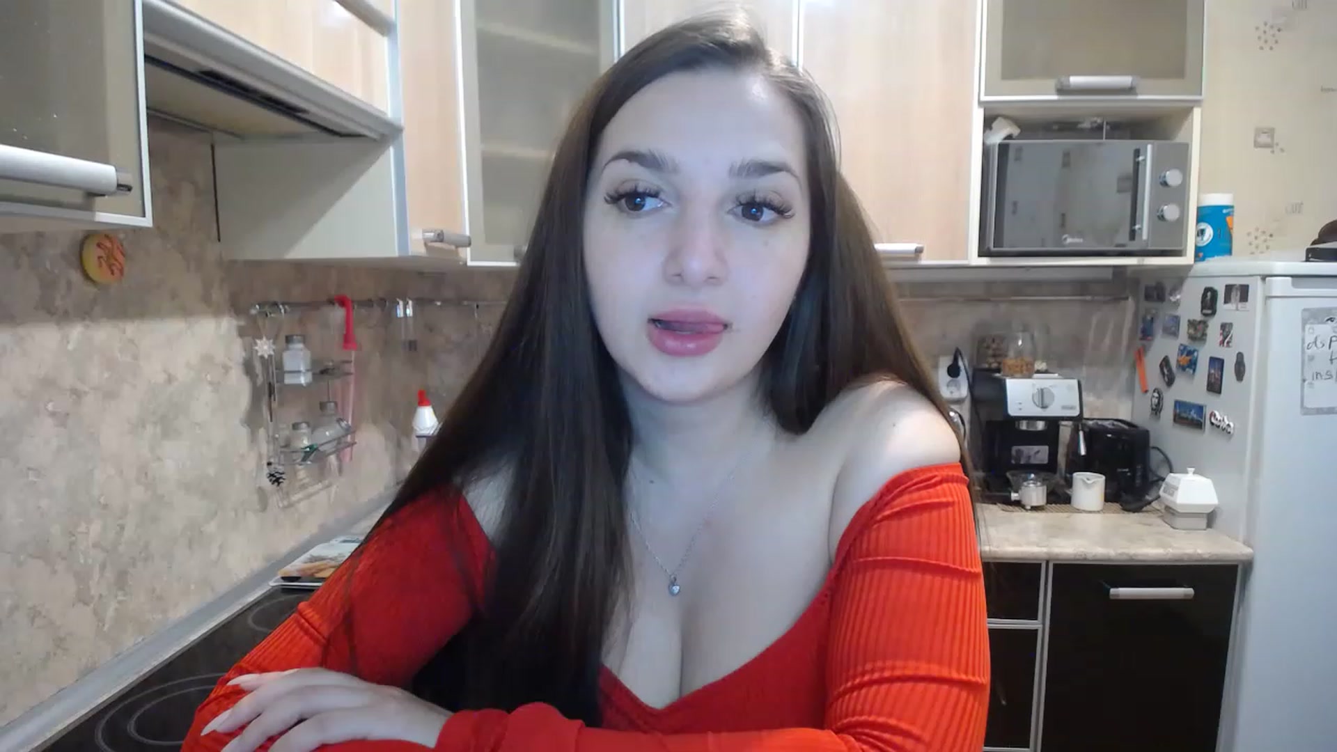 Gallery image thumbnail from MissAnnaC's myfreecams stream on, 05/25/2023, 15:24 image 7 of 20
