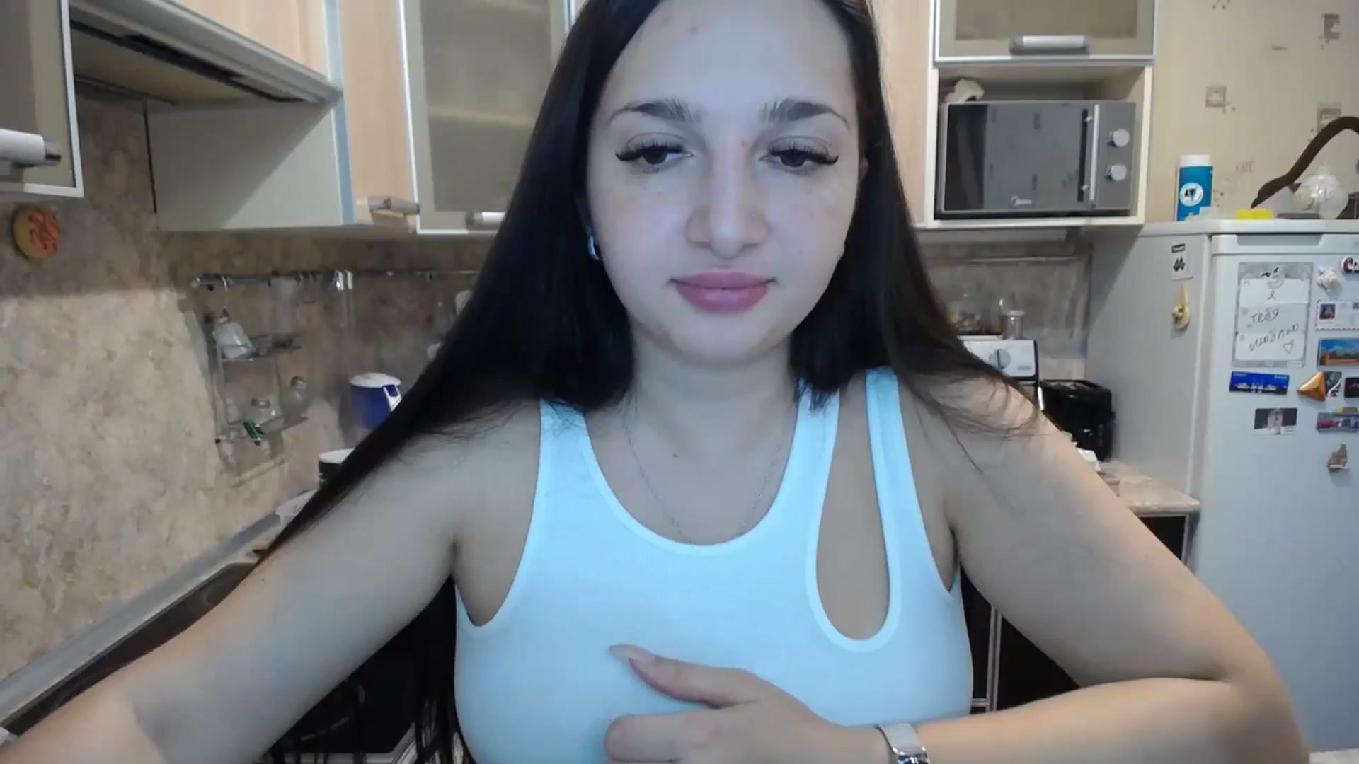 Gallery image thumbnail from MissAnnaC's myfreecams stream on, 12/26/2023, 17:14 image 13 of 20