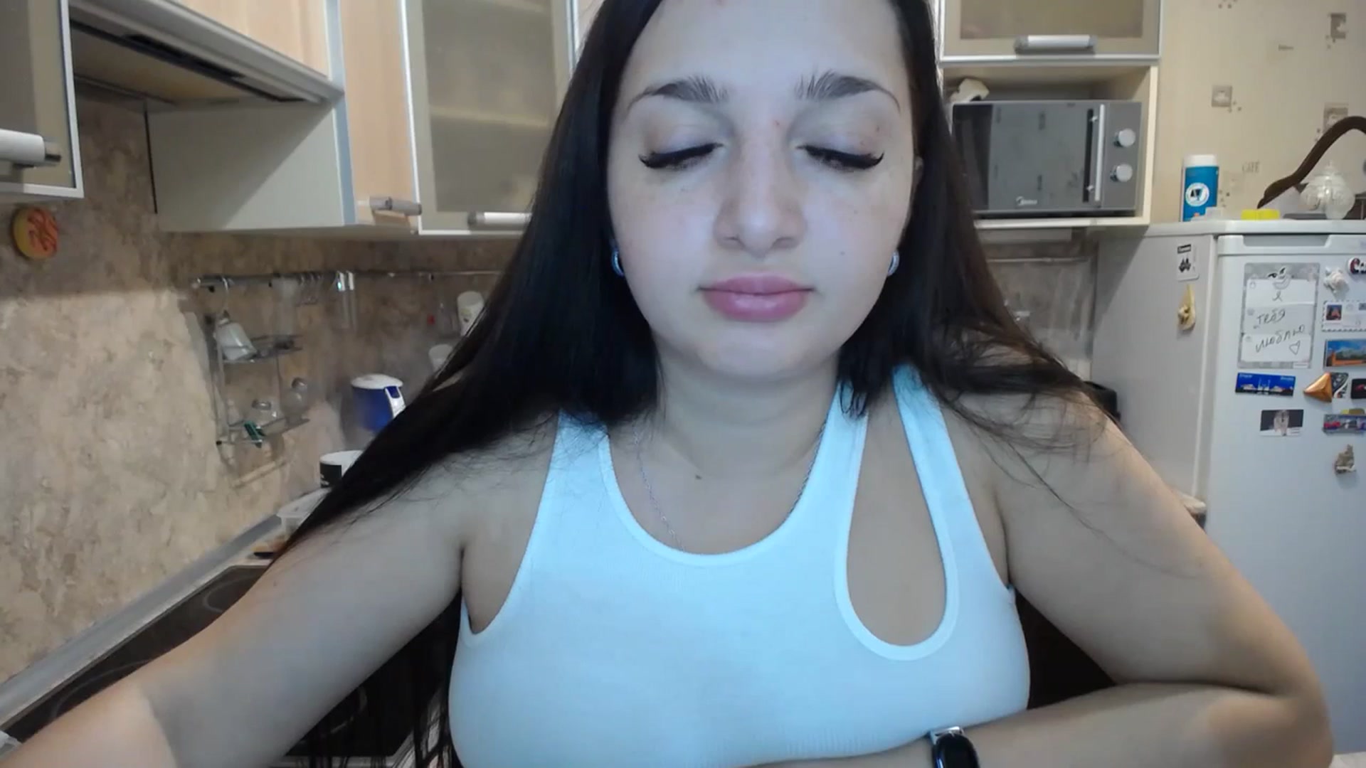 Gallery image thumbnail from MissAnnaC's myfreecams stream on, 12/26/2023, 17:14 image 10 of 20