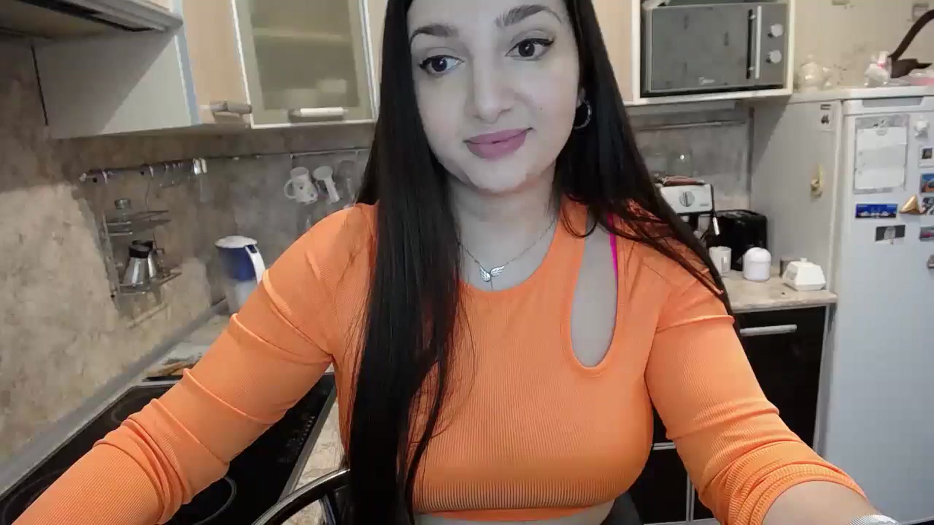 Gallery image thumbnail from MissAnnaC's myfreecams stream on, 04/29/2024, 08:27 image 19 of 20