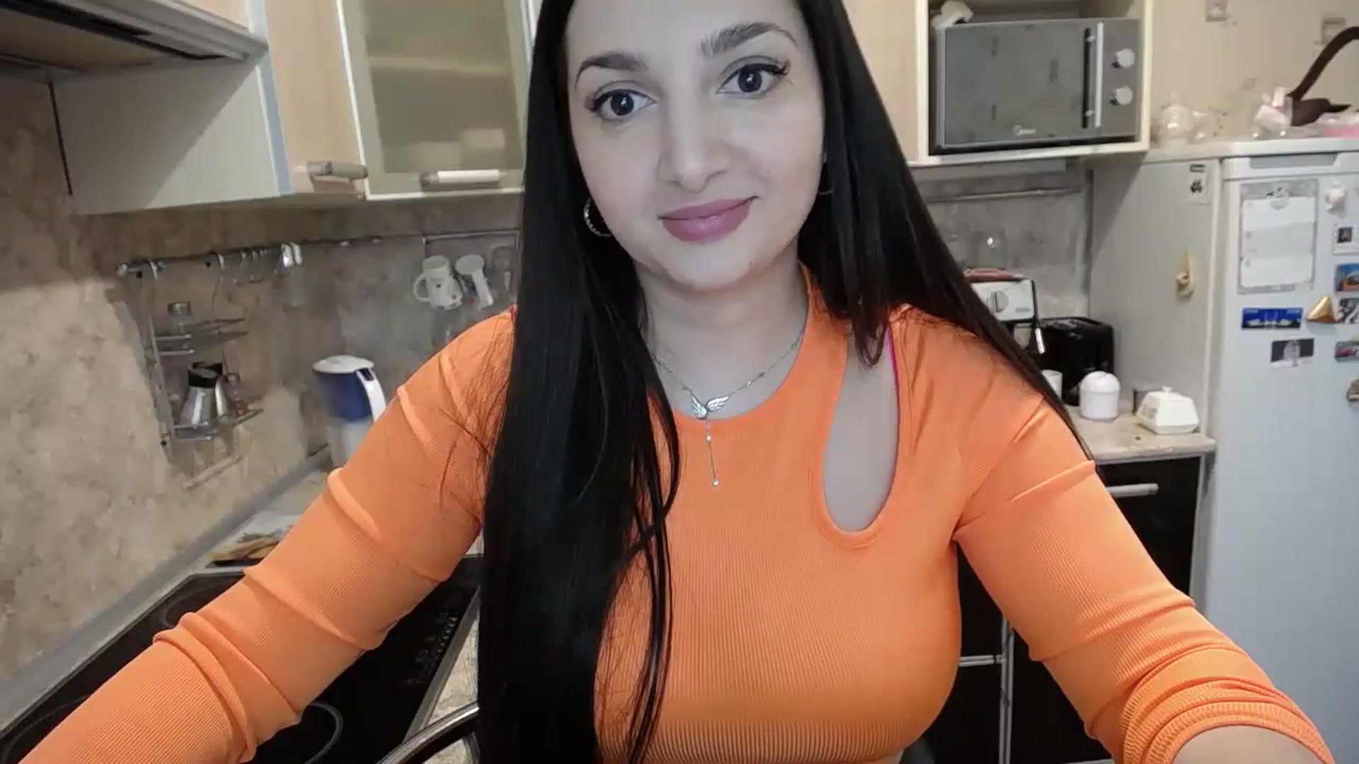 Gallery image thumbnail from MissAnnaC's myfreecams stream on, 04/29/2024, 08:56 image 11 of 20