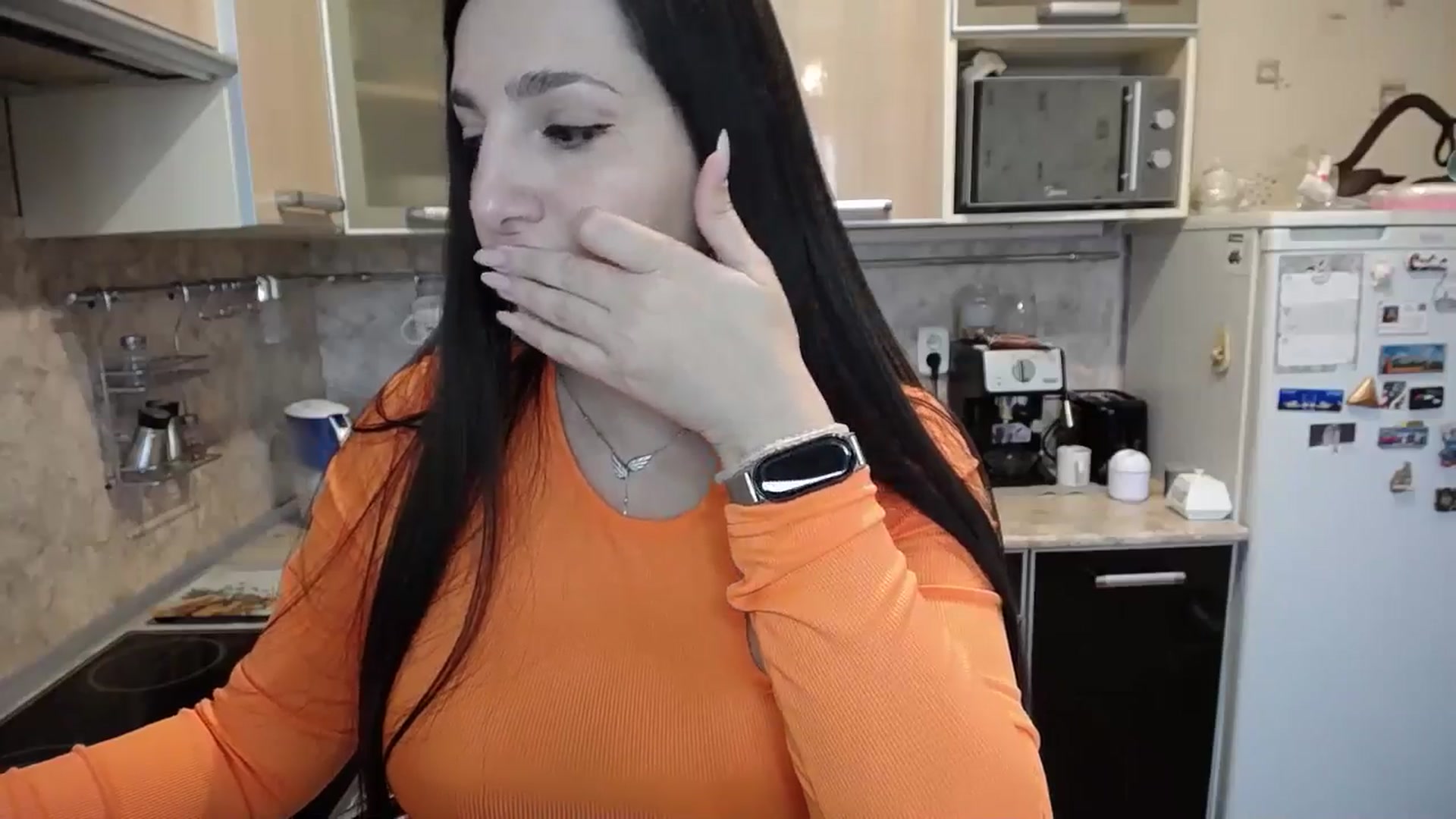 Gallery image thumbnail from MissAnnaC's myfreecams stream on, 04/29/2024, 10:59 image 9 of 20