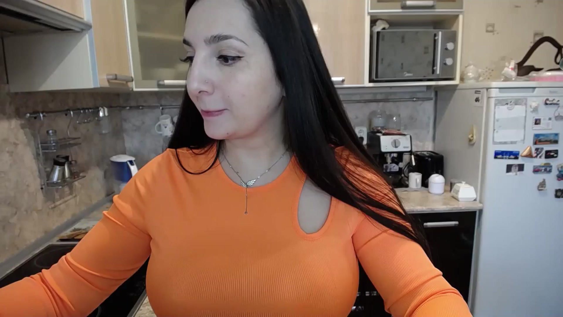 Gallery image thumbnail from MissAnnaC's myfreecams stream on, 04/29/2024, 10:59 image 19 of 20
