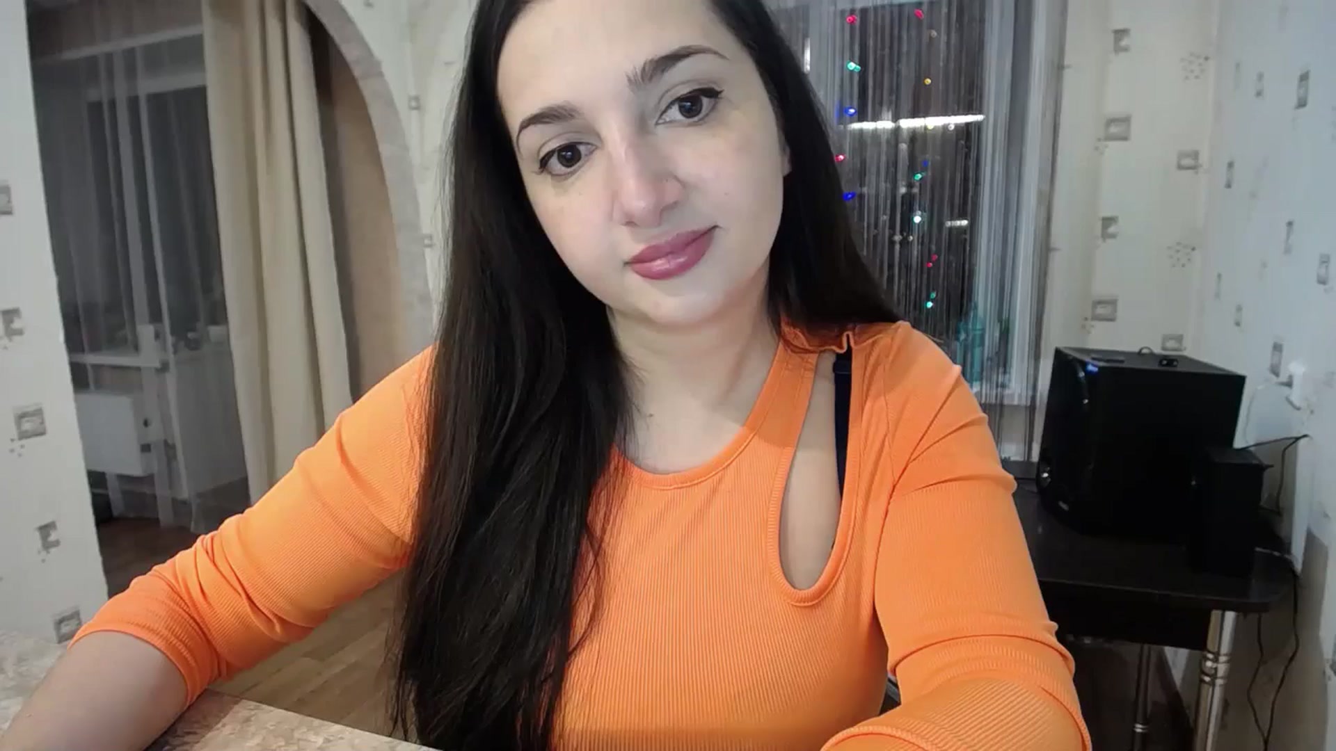 Gallery image thumbnail from MissAnnaC's myfreecams stream on, 05/27/2024, 16:40 image 9 of 20