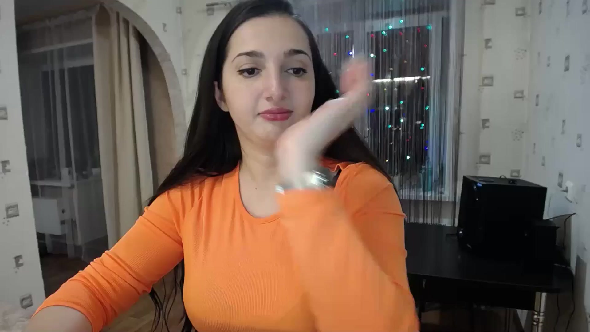 Gallery image thumbnail from MissAnnaC's myfreecams stream on, 05/27/2024, 17:10 image 1 of 20