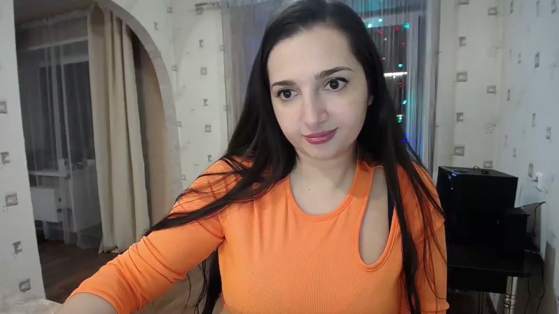 Gallery image thumbnail from MissAnnaC's myfreecams stream on, 05/27/2024, 17:10 image 6 of 20