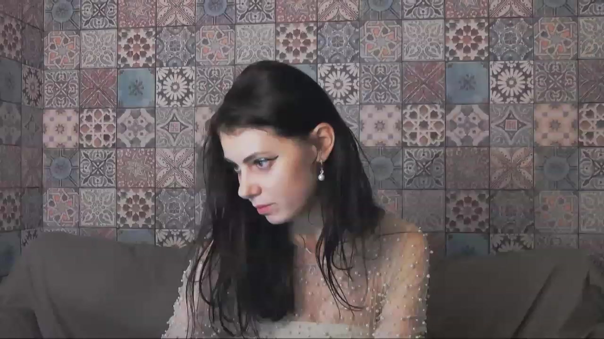 Gallery image thumbnail from MissAracely's myfreecams stream on, 12/05/2022, 24:29 image 5 of 20