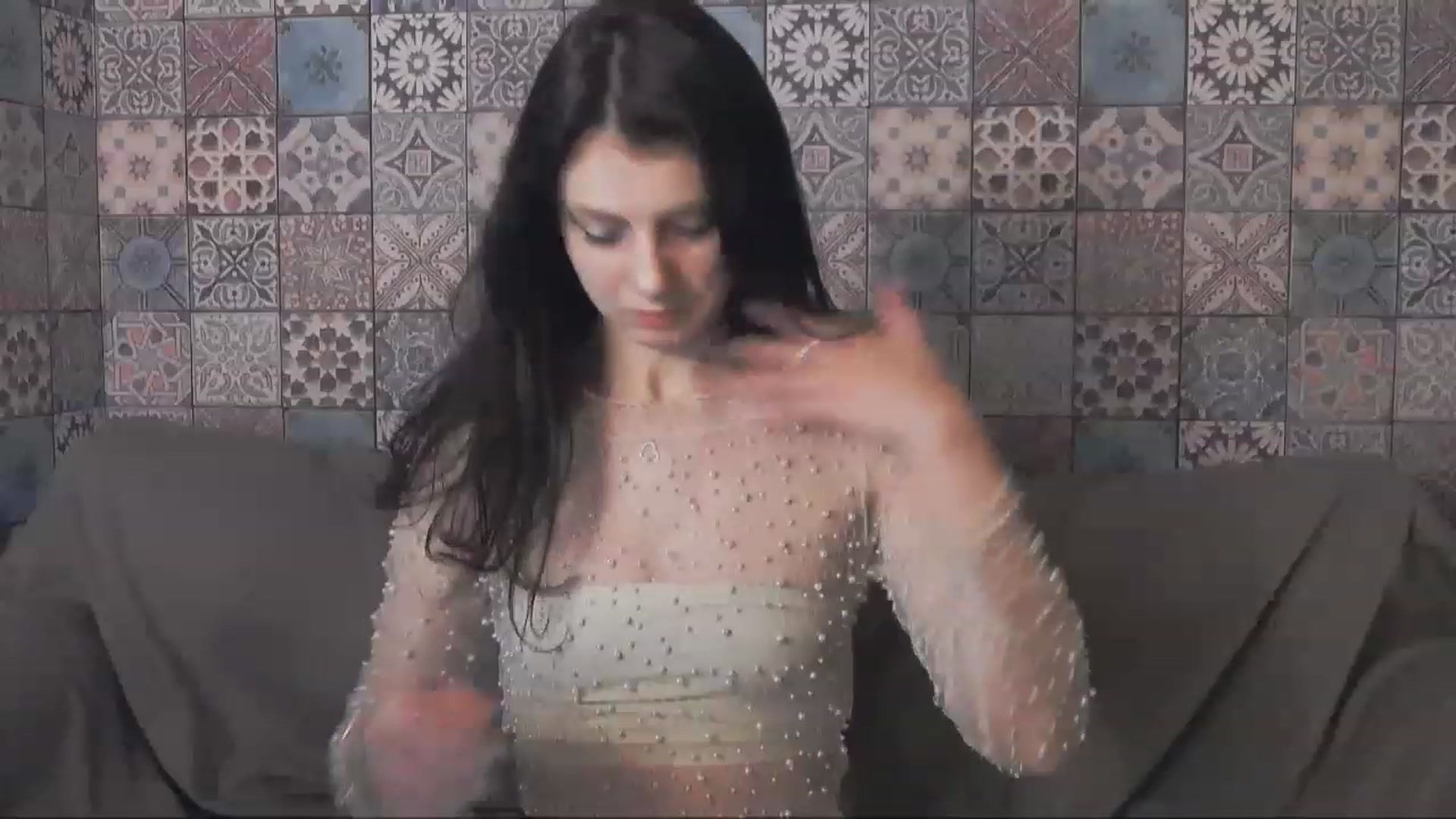 Gallery image thumbnail from MissAracely's myfreecams stream on, 12/05/2022, 24:29 image 6 of 20