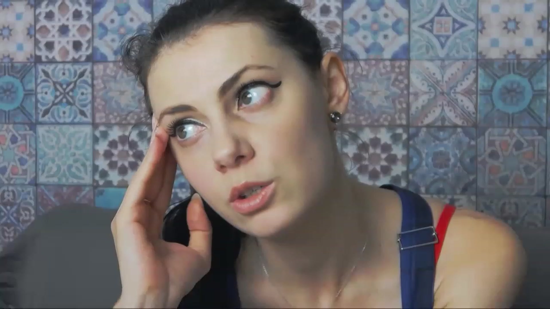 Gallery image thumbnail from MissAracely's myfreecams stream on, 12/07/2022, 16:38 image 8 of 20