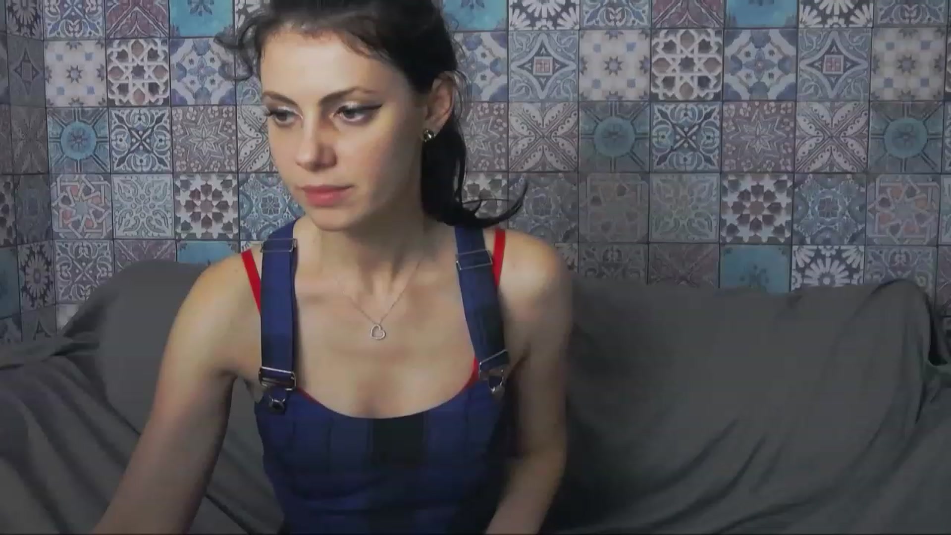 Gallery image thumbnail from MissAracely's myfreecams stream on, 12/07/2022, 22:03 image 20 of 20
