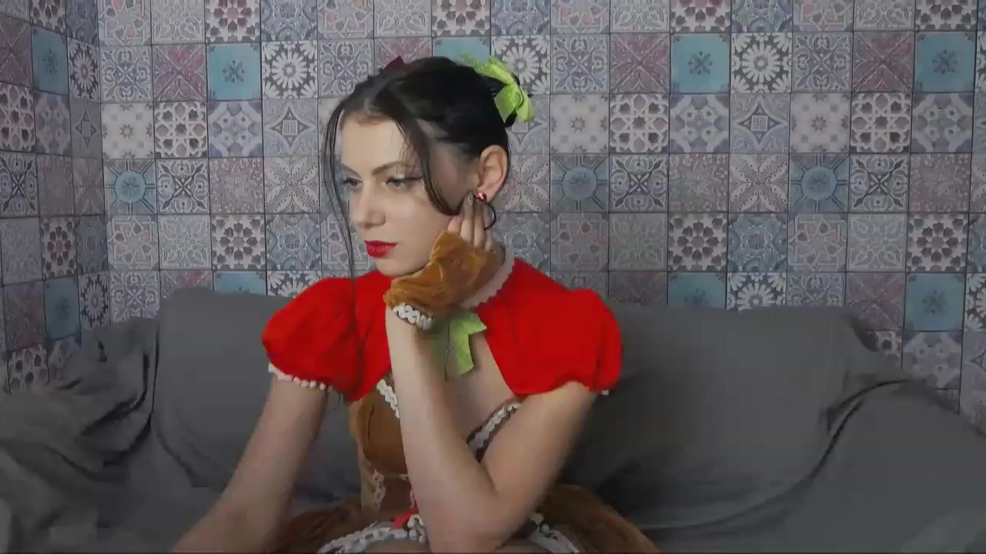 Gallery image thumbnail from MissAracely's myfreecams stream on, 12/09/2022, 16:28 image 11 of 20