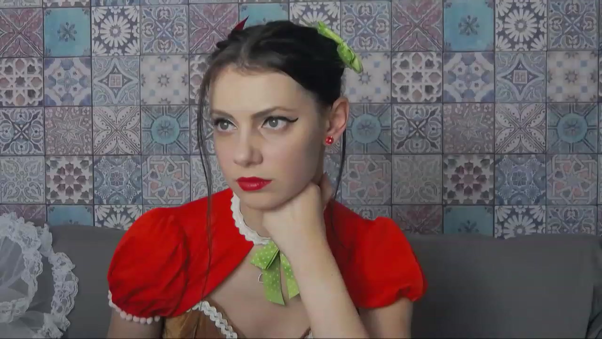 Gallery image thumbnail from MissAracely's myfreecams stream on, 12/09/2022, 16:28 image 2 of 20