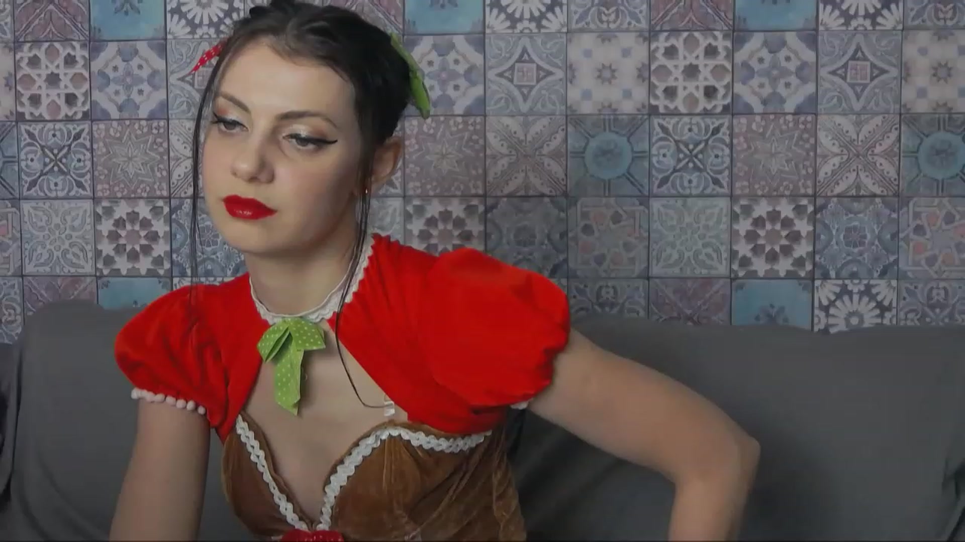 Gallery image thumbnail from MissAracely's myfreecams stream on, 12/09/2022, 16:28 image 17 of 20