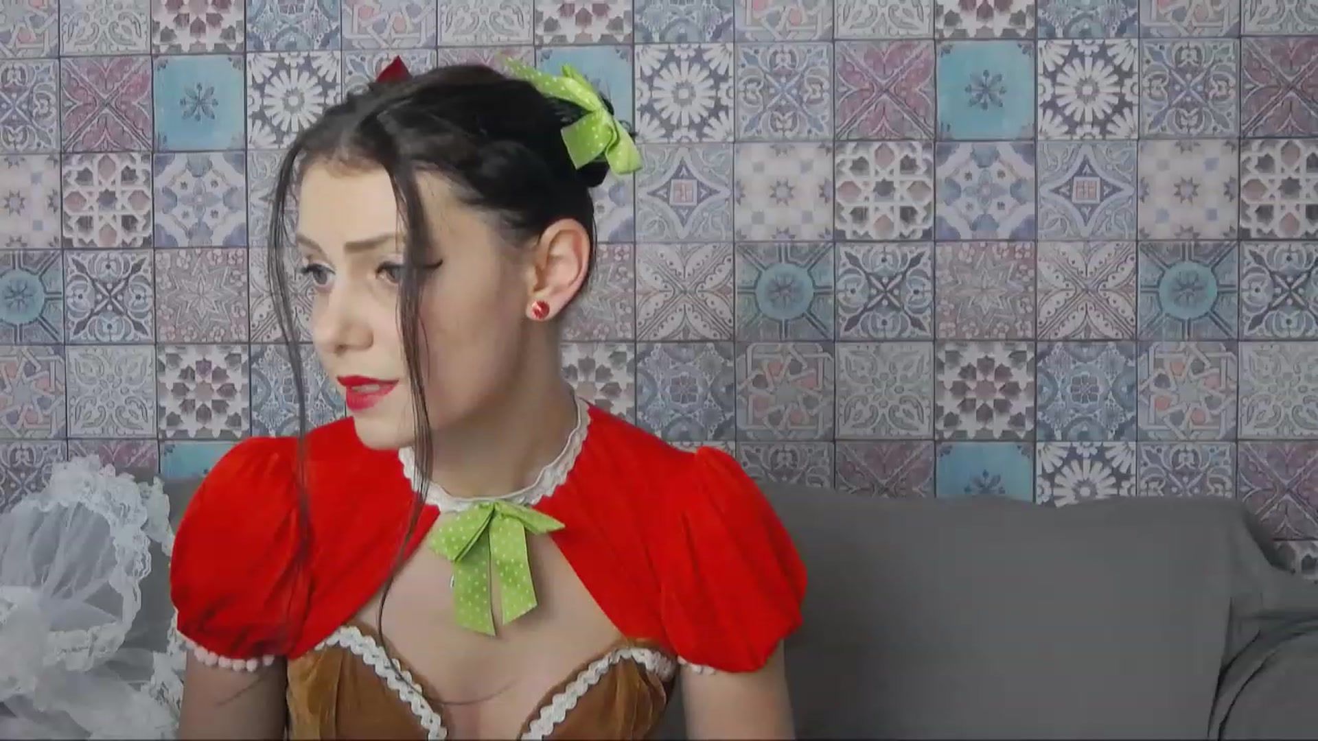 Gallery image thumbnail from MissAracely's myfreecams stream on, 12/09/2022, 16:28 image 4 of 20