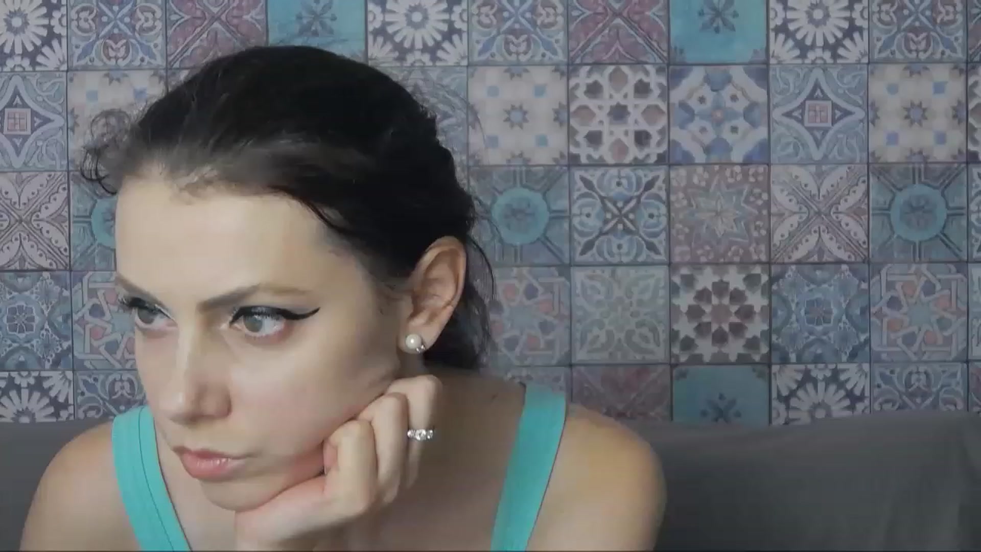 Gallery image thumbnail from MissAracely's myfreecams stream on, 12/10/2022, 21:22 image 1 of 20