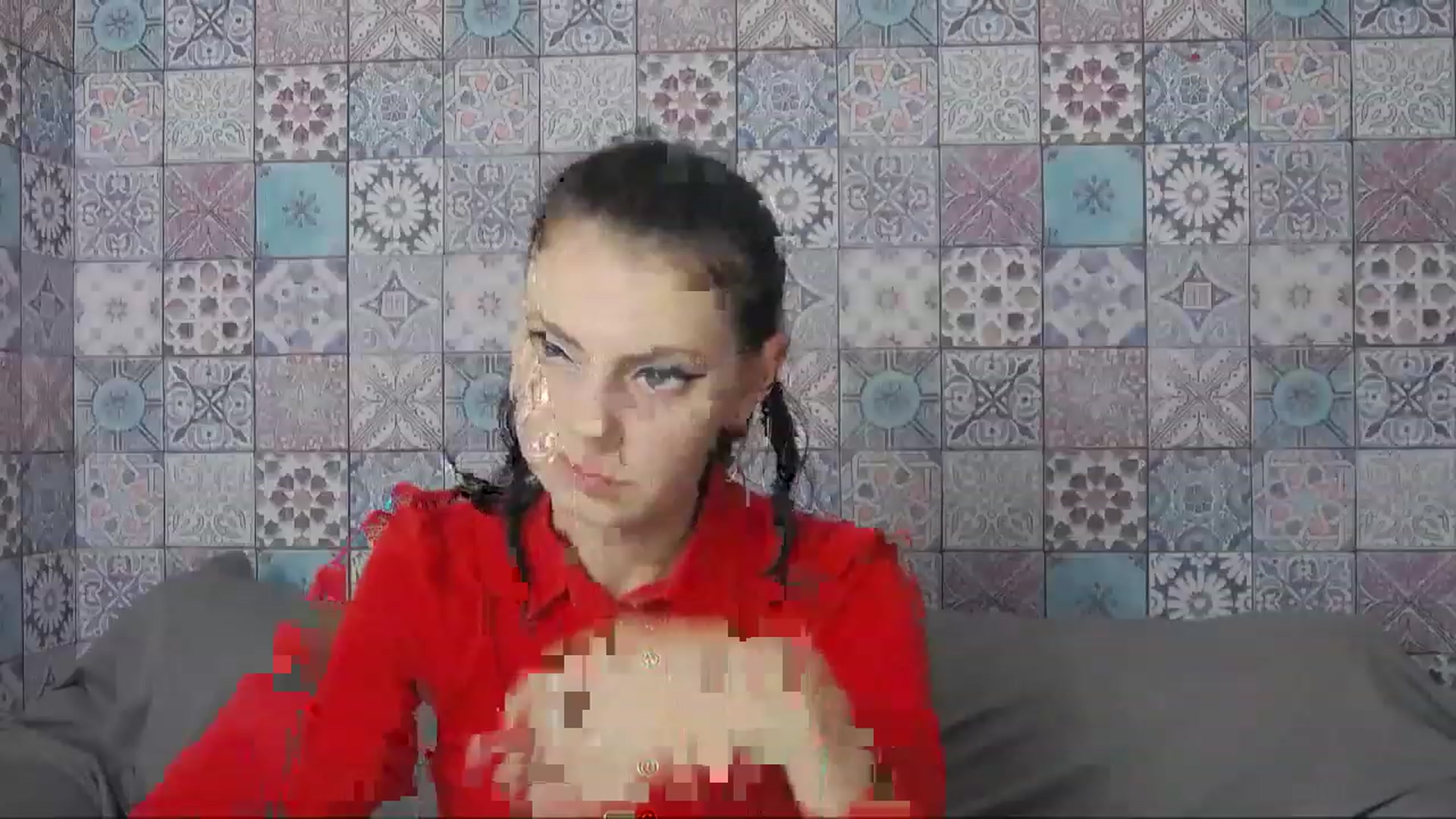 Gallery image thumbnail from MissAracely's myfreecams stream on, 12/11/2022, 18:16 image 8 of 20