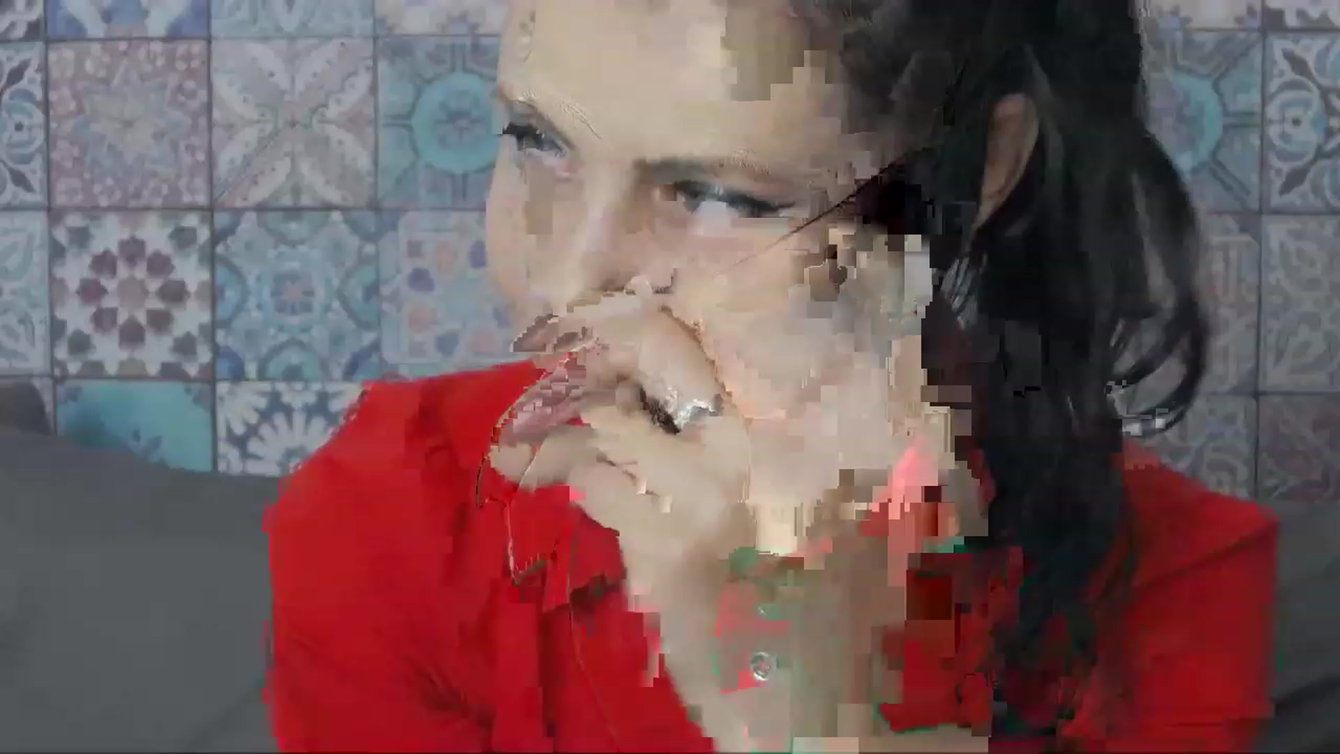 Gallery image thumbnail from MissAracely's myfreecams stream on, 12/11/2022, 18:16 image 19 of 20